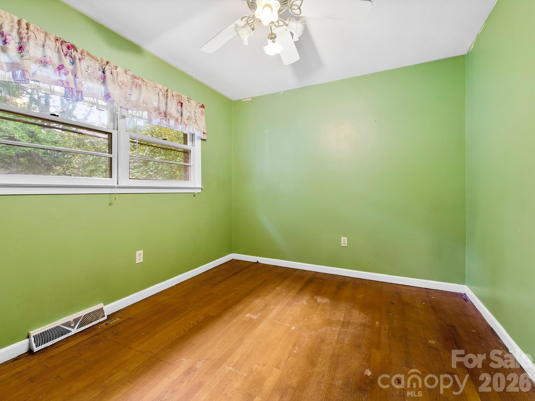 48 Faircrest Road Property Photo 25