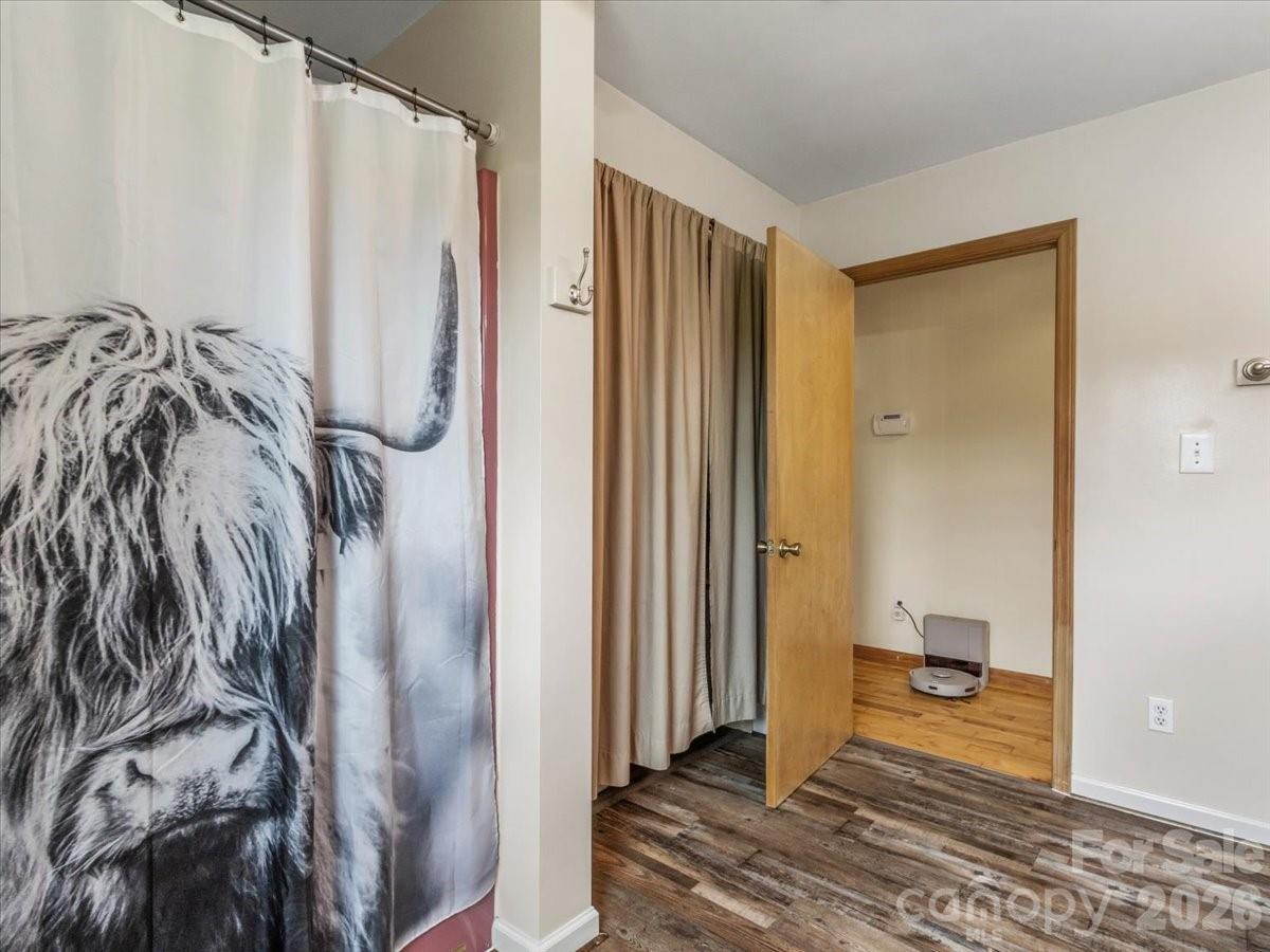 427 Big Brush Creek Road Property Photo 15