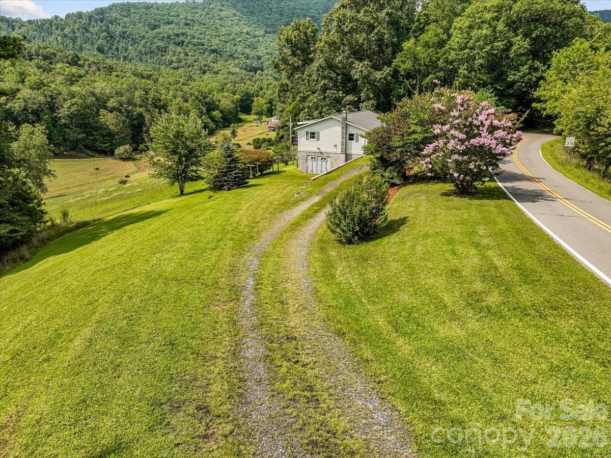 427 Big Brush Creek Road Property Photo 32