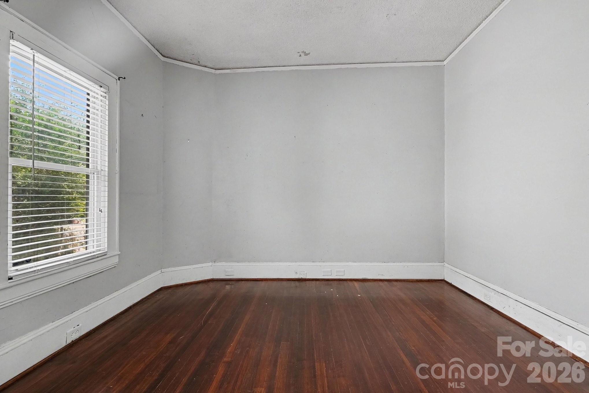 2828 Bon Air Avenue Property Photo 14