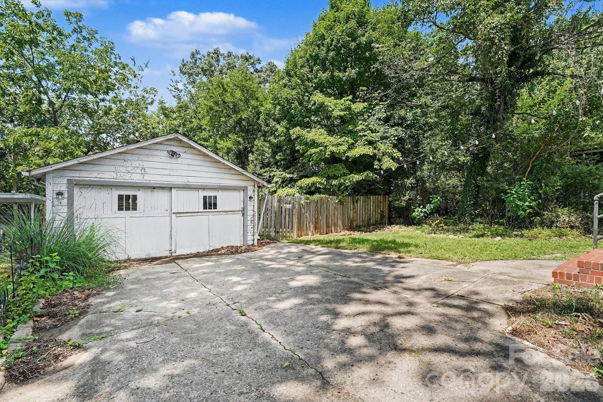 2828 Bon Air Avenue Property Photo 25