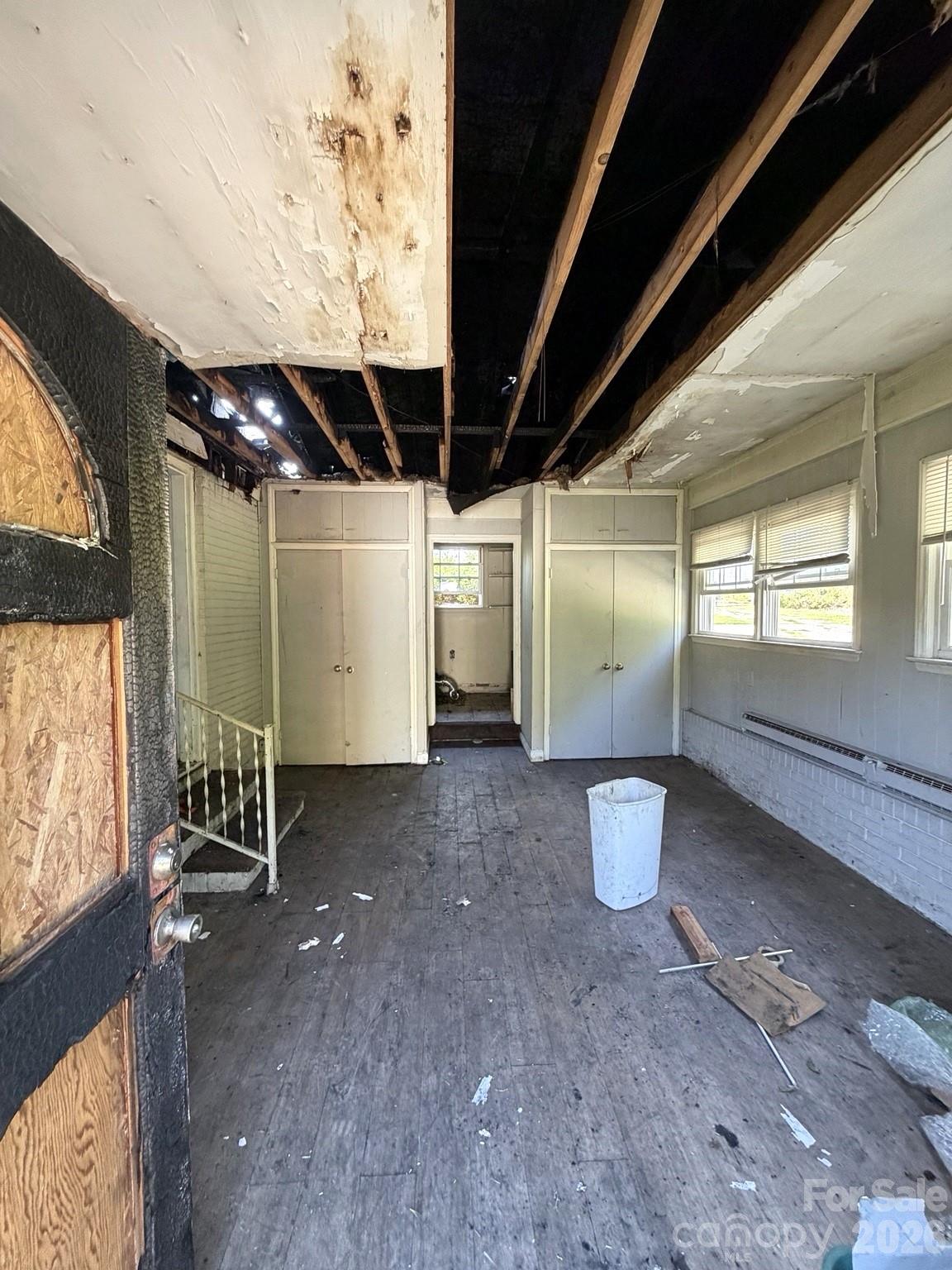 10500 Blair Road Property Photo 19