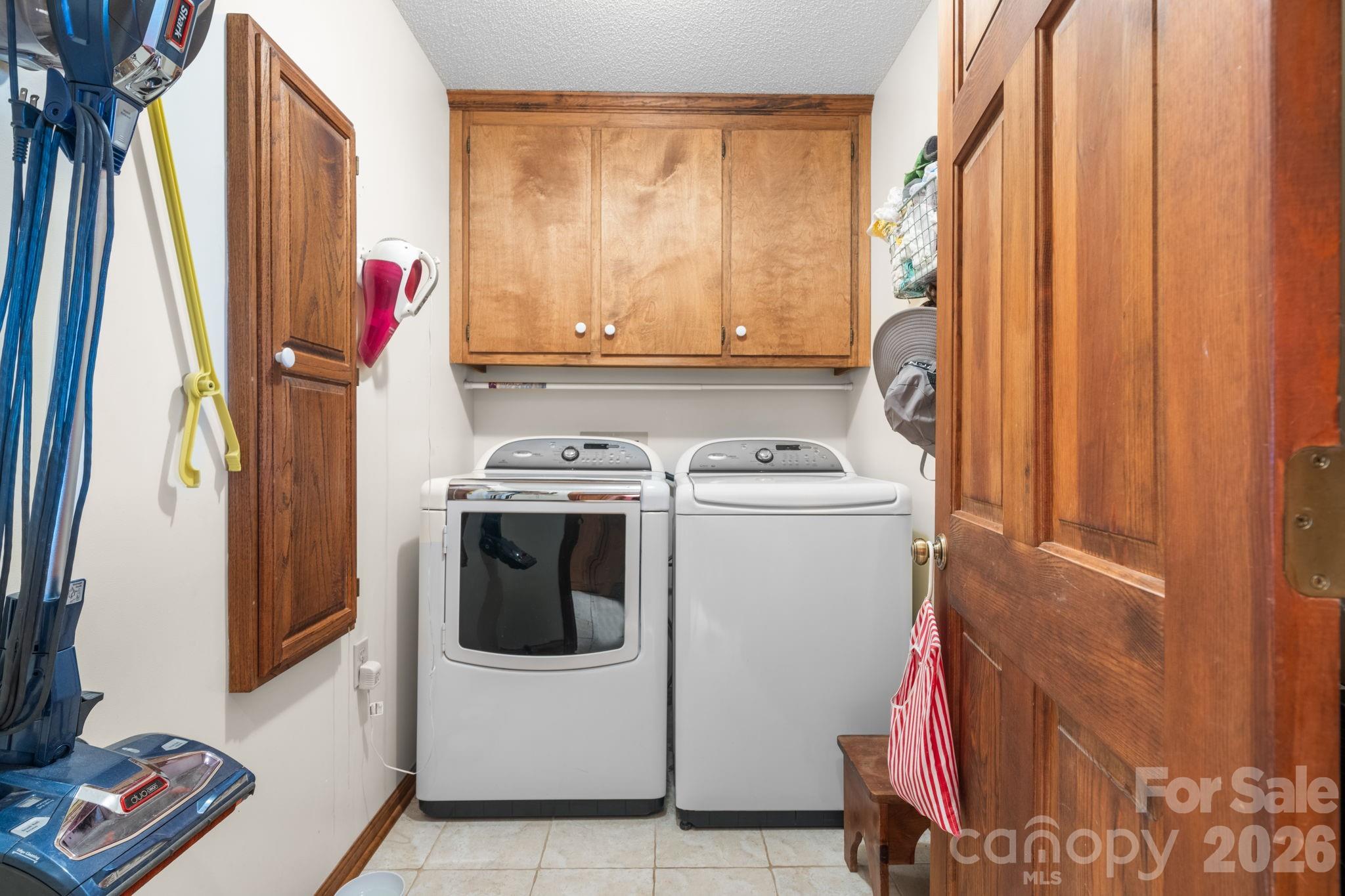 1316 Oak Canopy Road Property Photo 19
