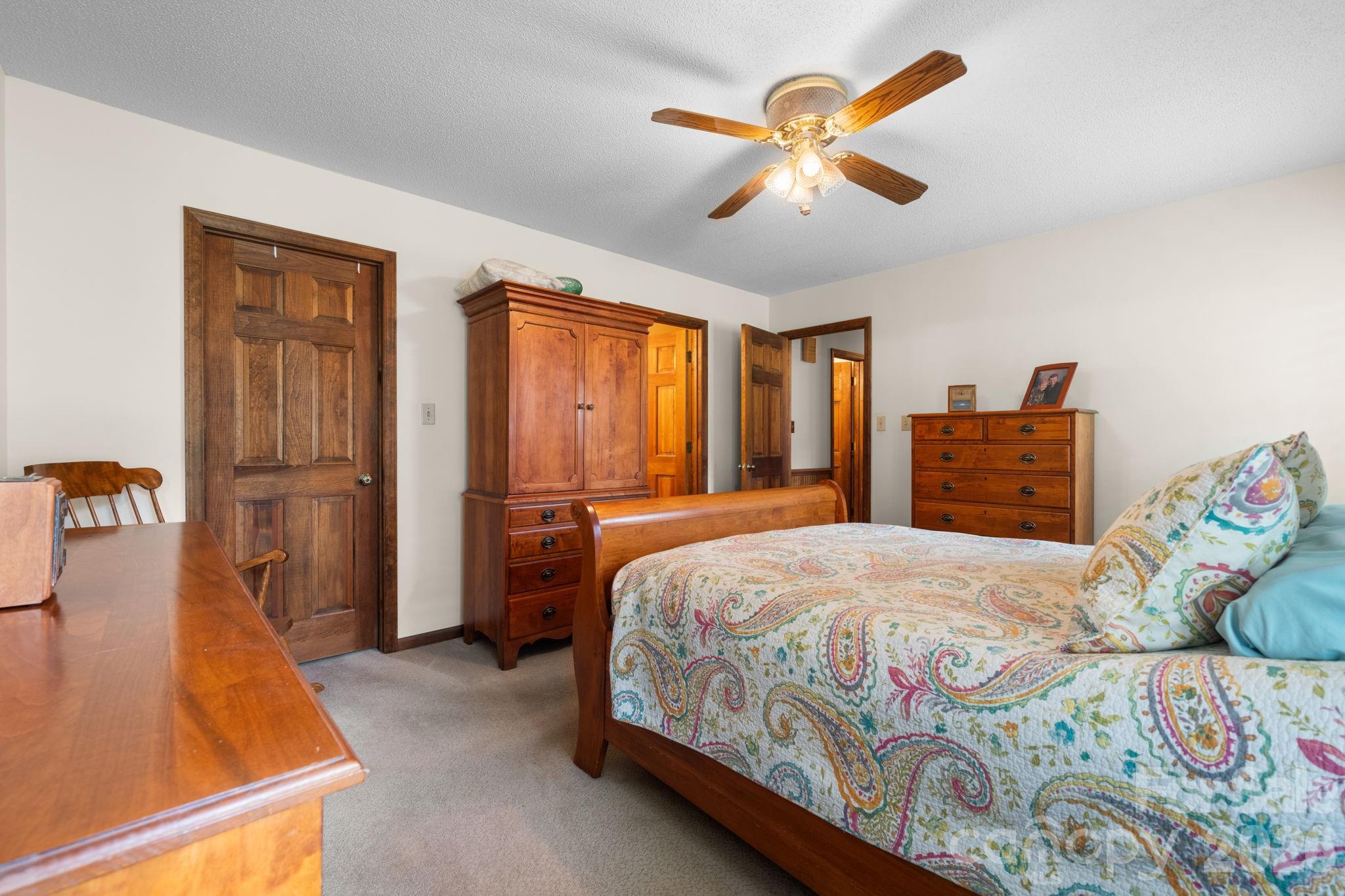 1316 Oak Canopy Road Property Photo 21