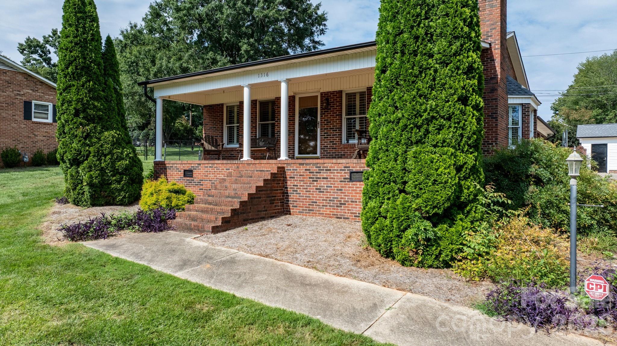 1316 Oak Canopy Road Property Photo 28