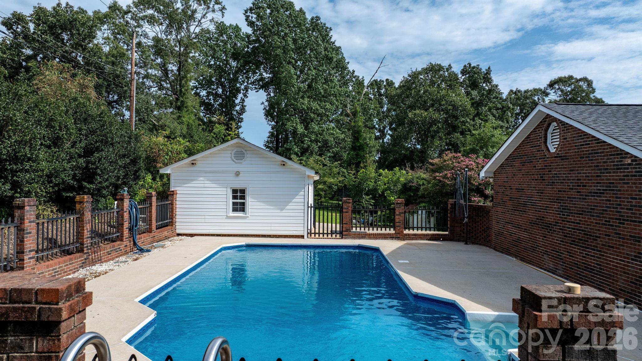 1316 Oak Canopy Road Property Photo 32