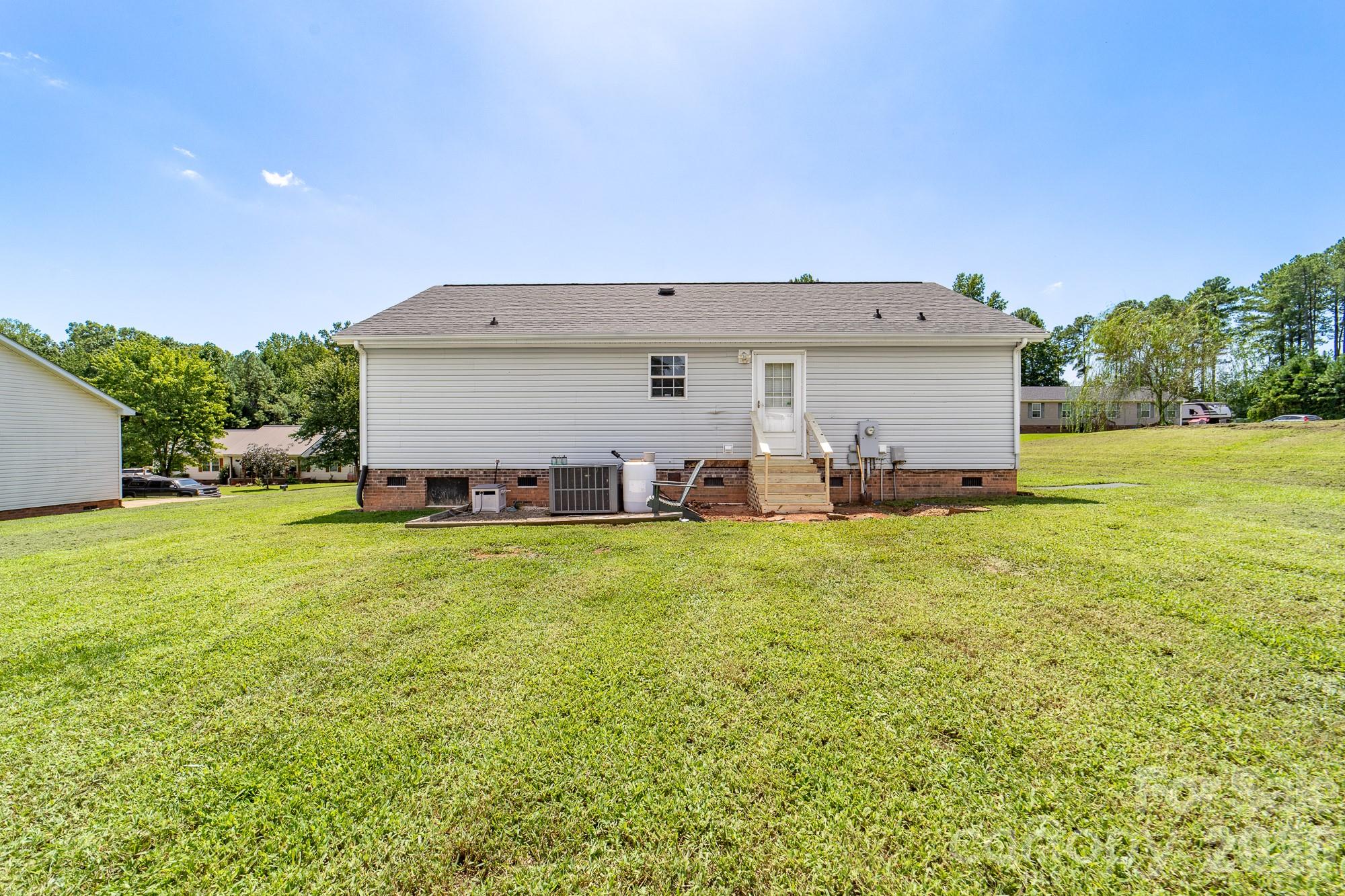 3009 Drake Drive Property Photo 6