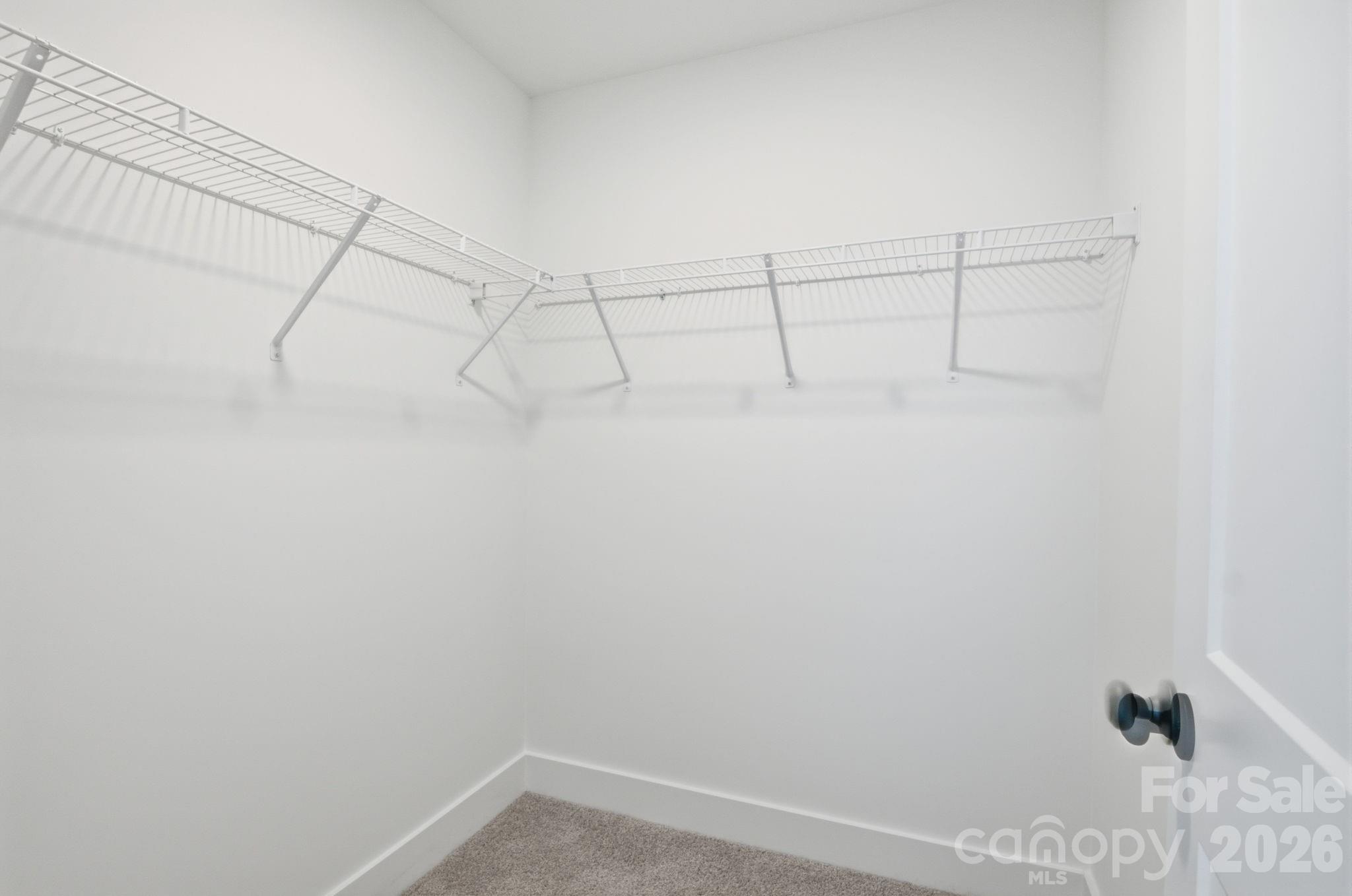 1851 Hilltop Circle Property Photo 7