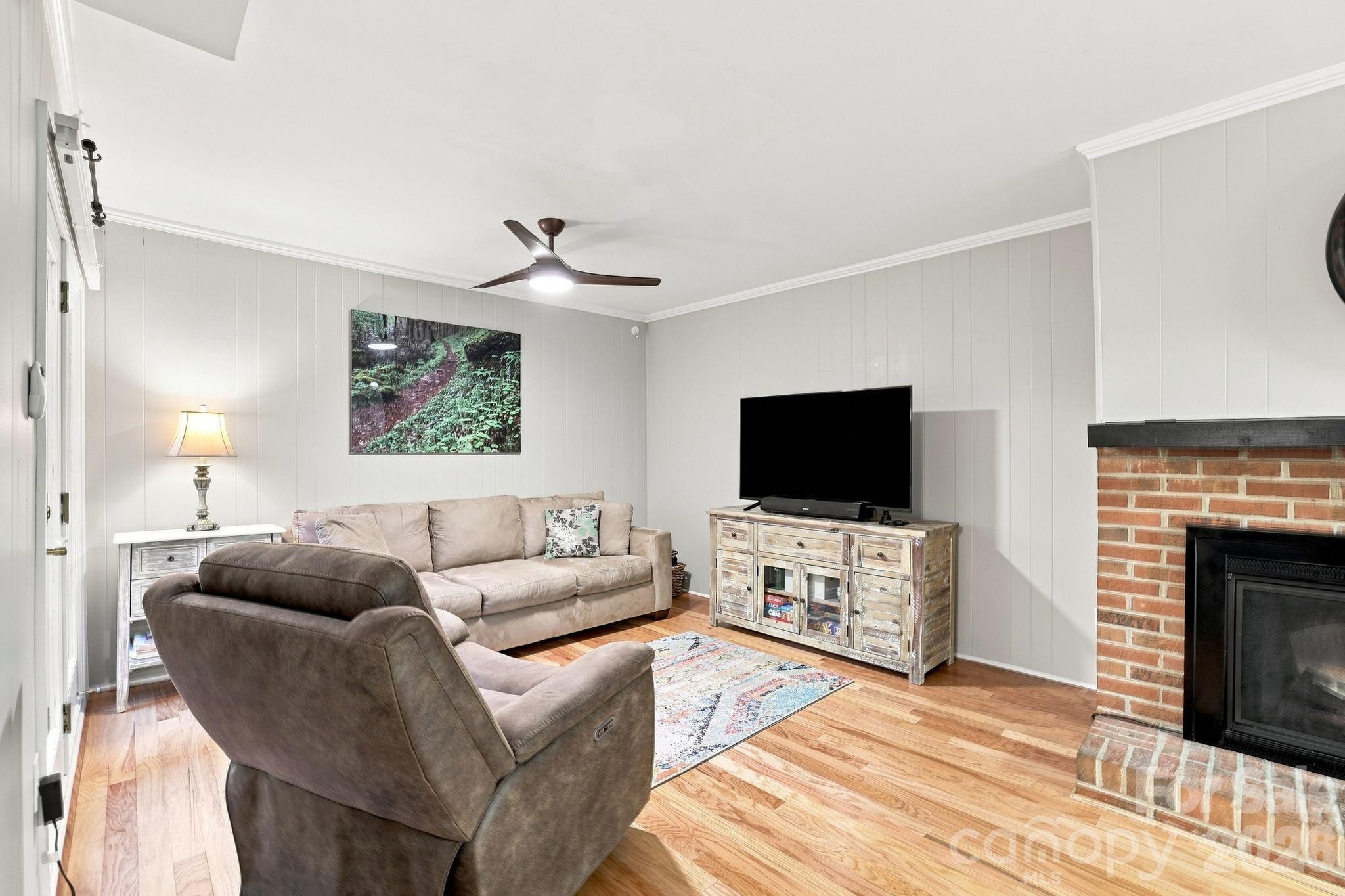 6606 Bunker Hill Circle Property Photo 7