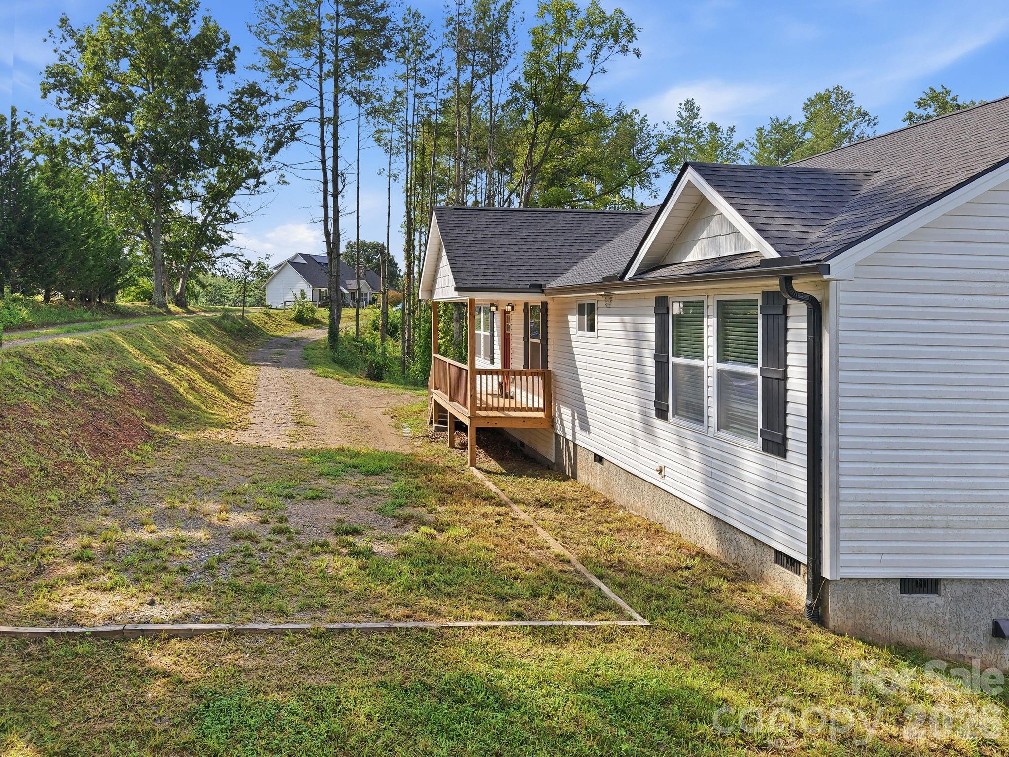 7 Greenridge Road Property Photo 4