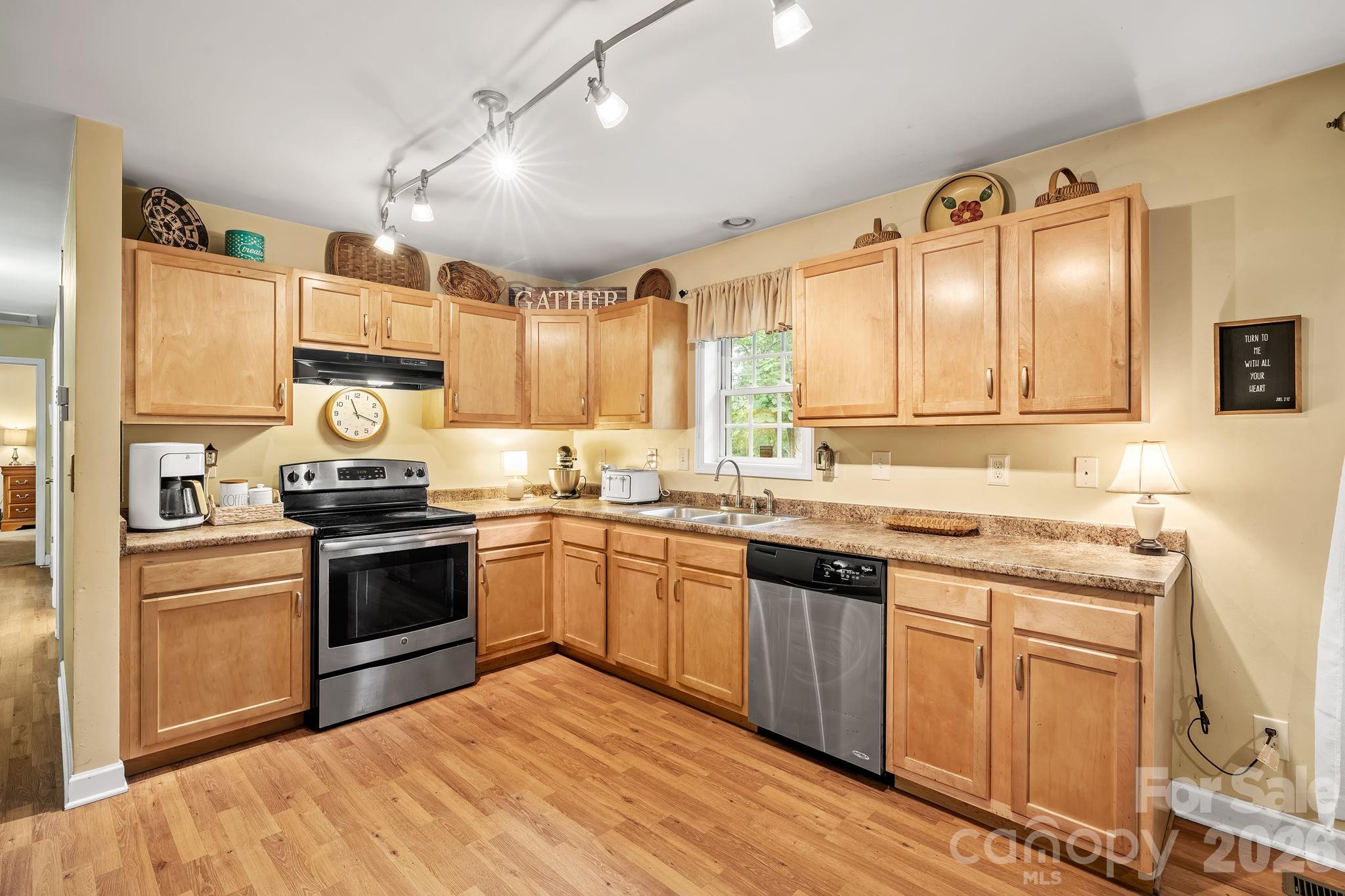 47 Fox Road Property Photo 9