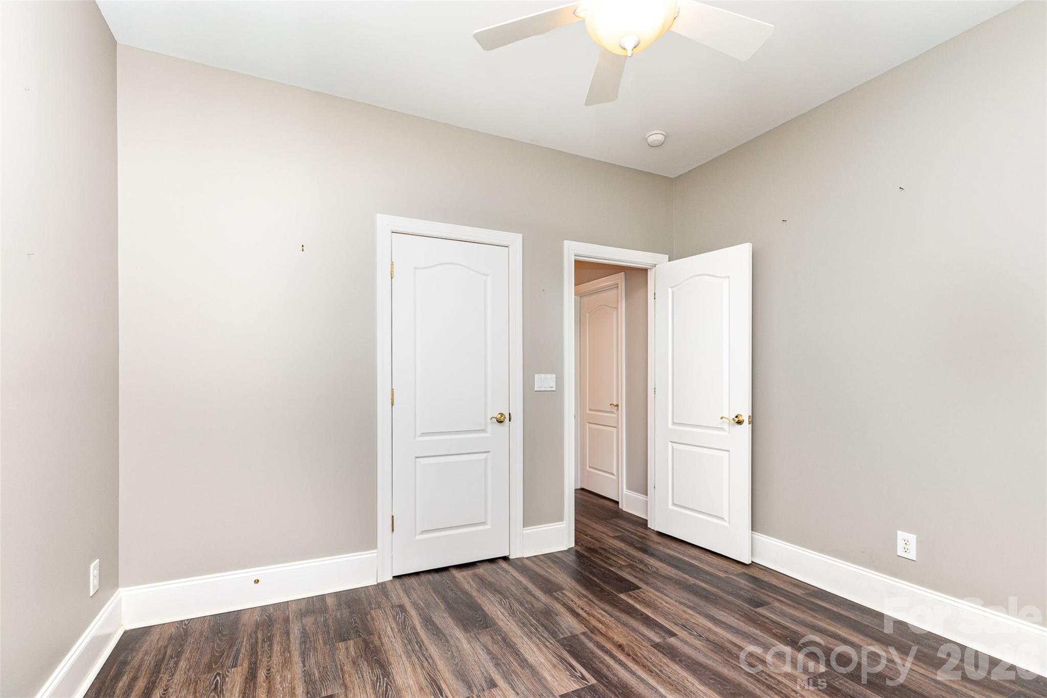 239 N Faulkner Way Property Photo 14