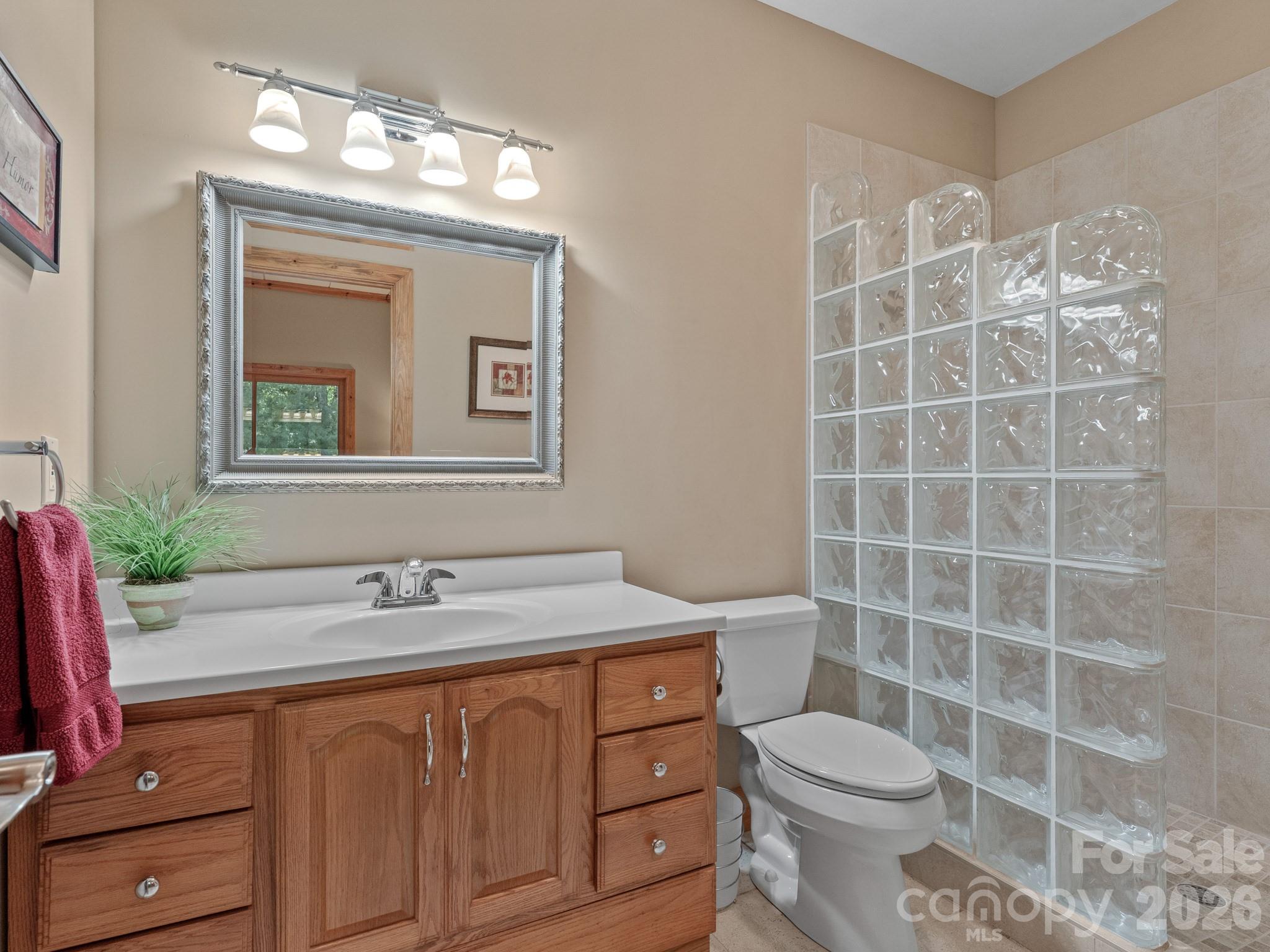 1370 Salola Lane Property Photo 35
