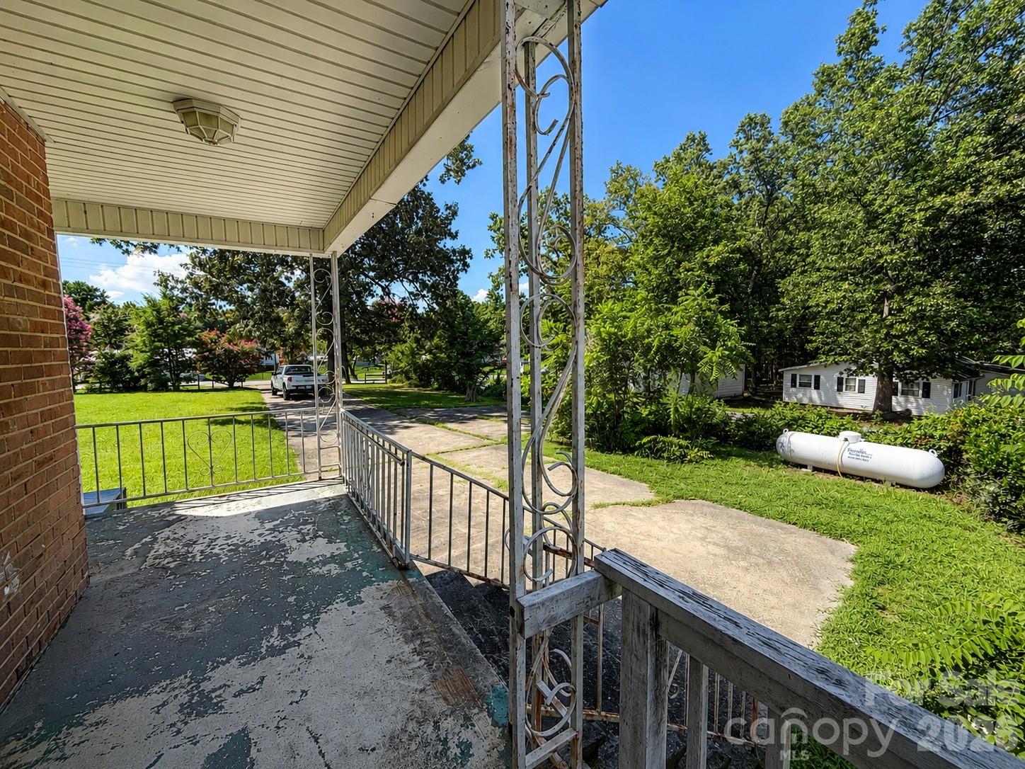 3527 Gastonia Highway Property Photo 4