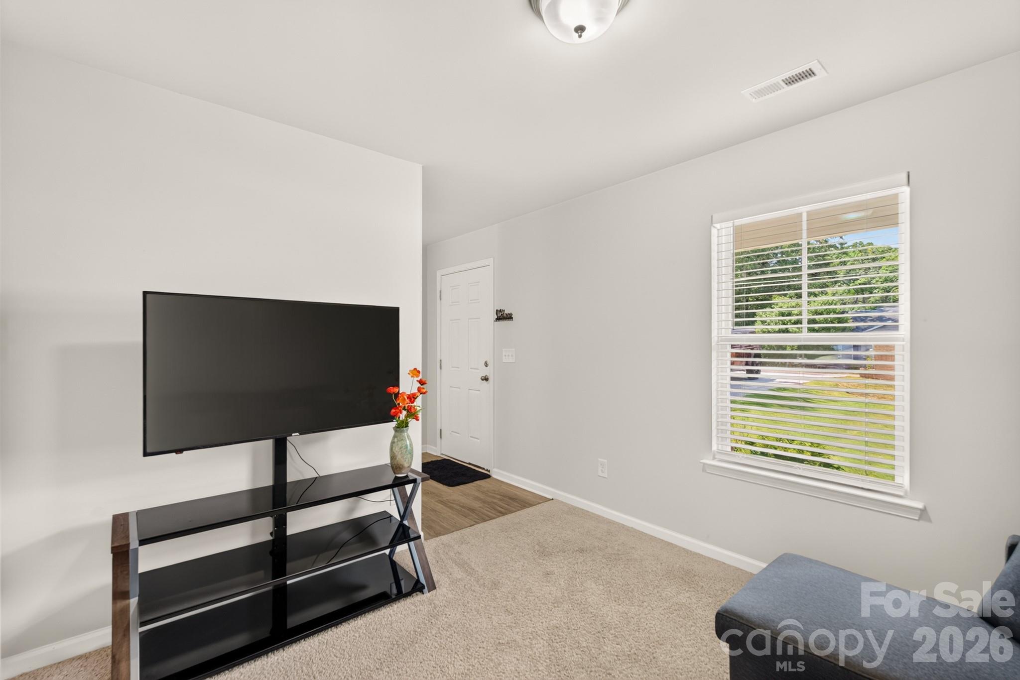 1425 Springdale Road Property Photo 12
