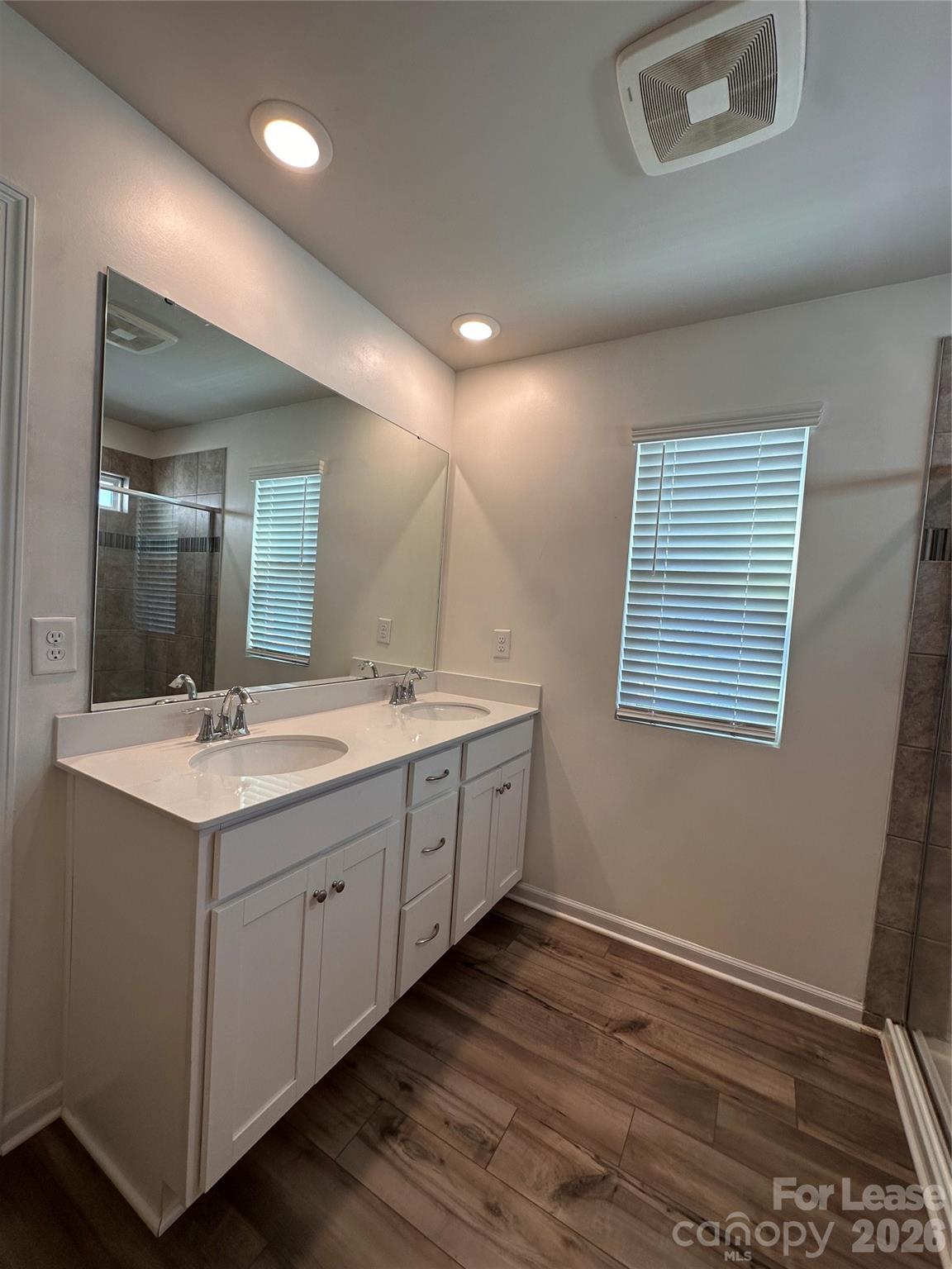 12828 Canton Side Avenue Property Photo 13