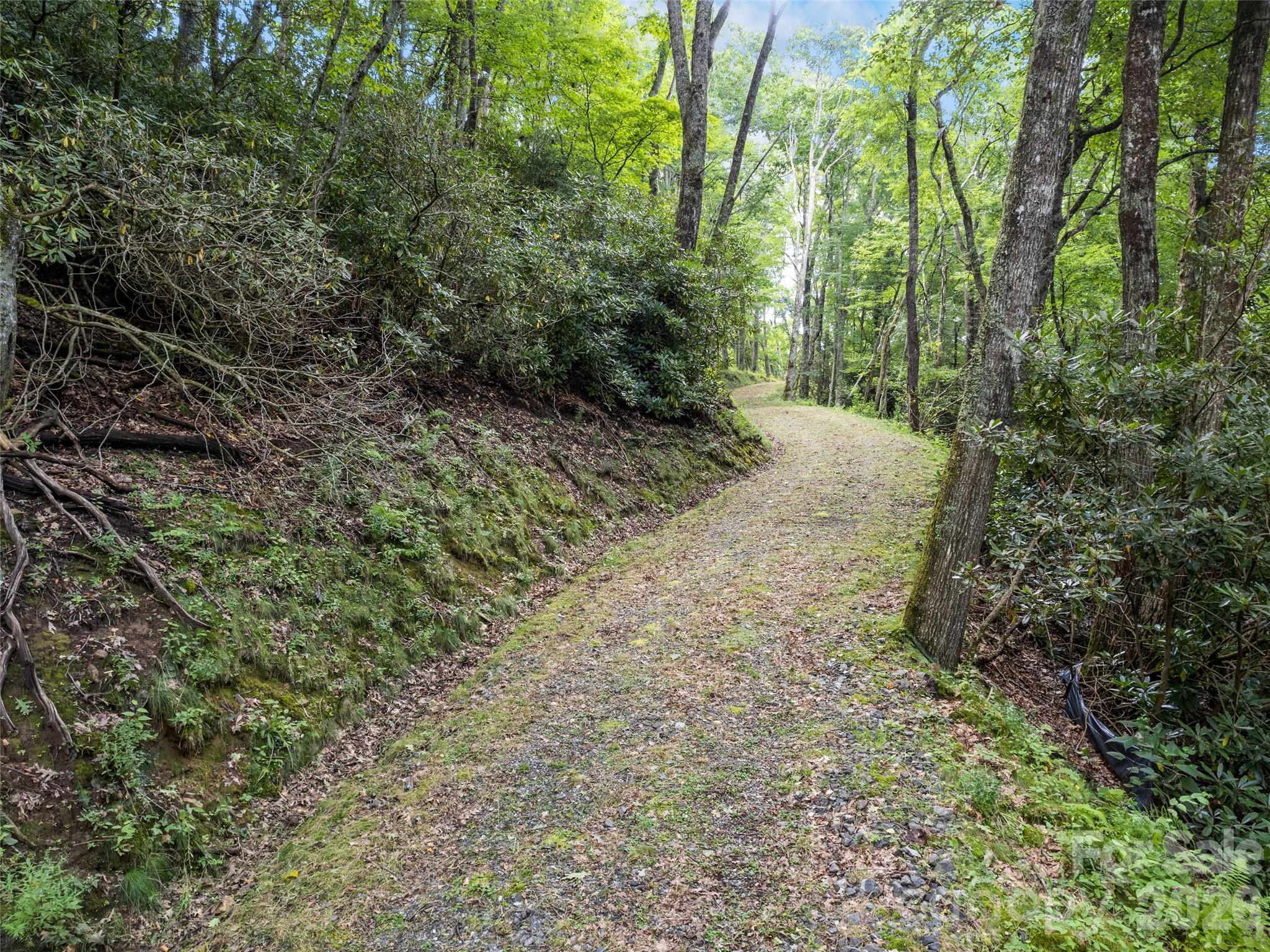000 Wagon Trail Road Property Photo 2
