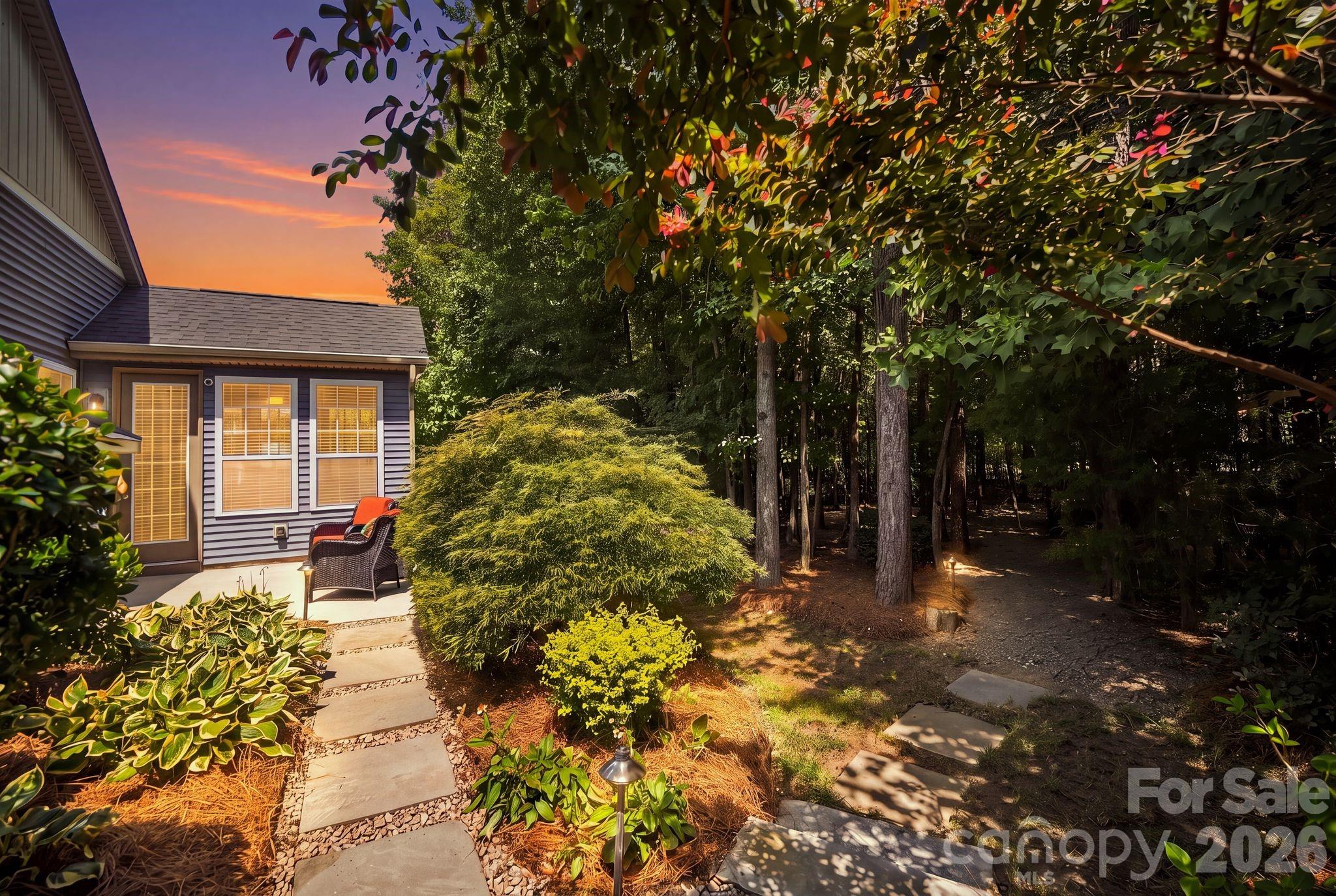 3202 Helmsley Court Property Photo 2