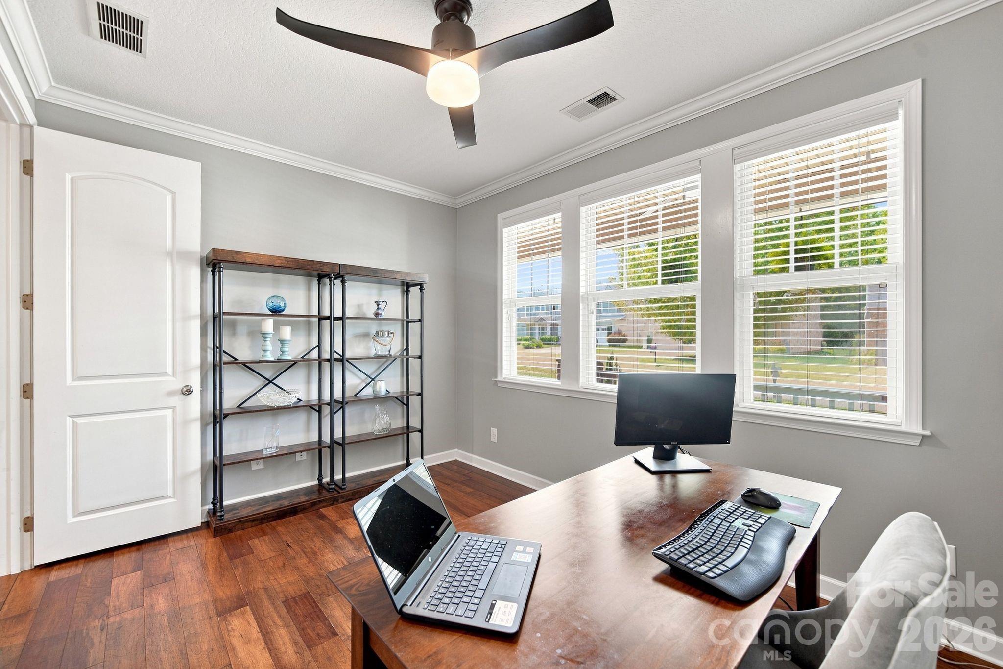 3202 Helmsley Court Property Photo 11