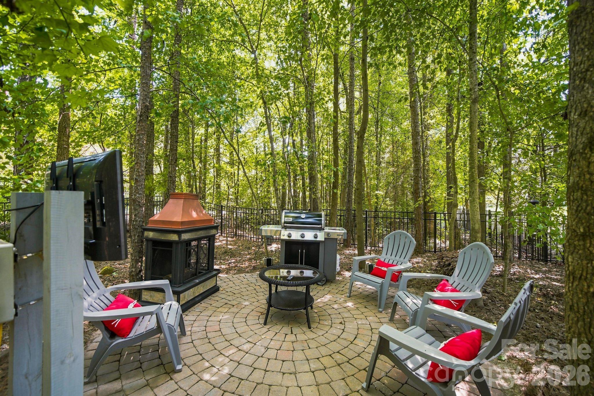 3202 Helmsley Court Property Photo 41