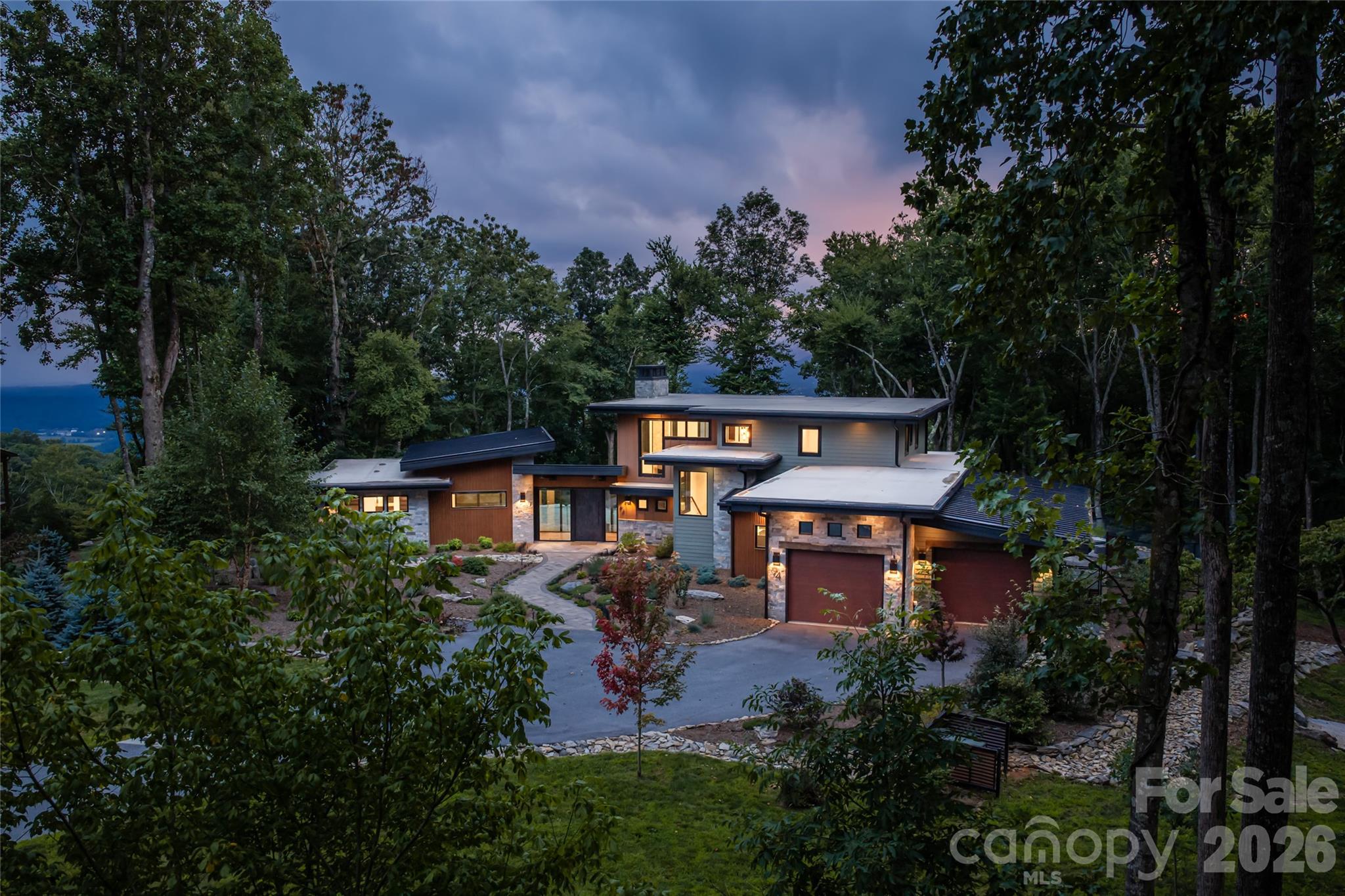 94 Laurel Ledge Way Property Photo 45