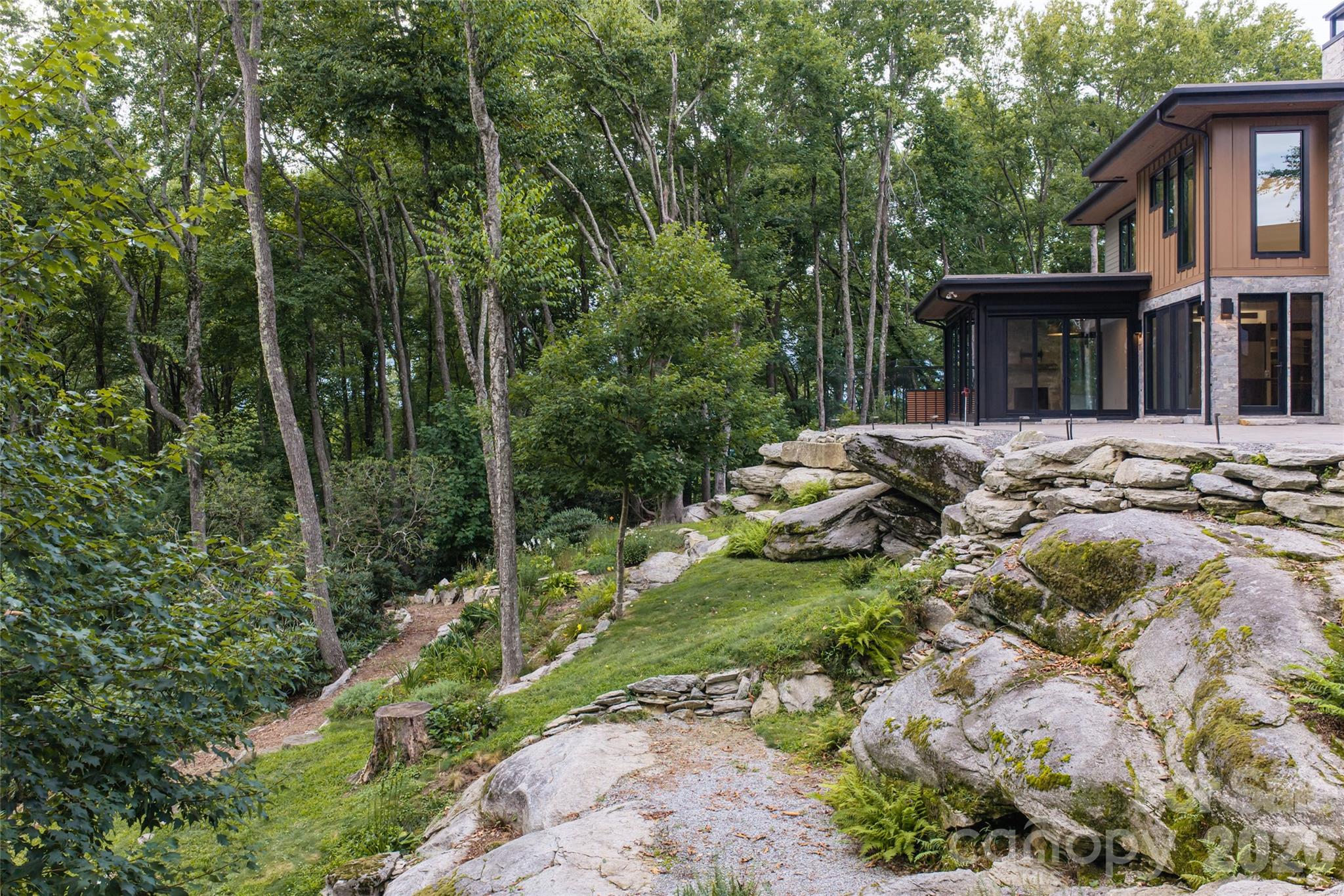 94a Laurel Ledge Way Property Photo 42