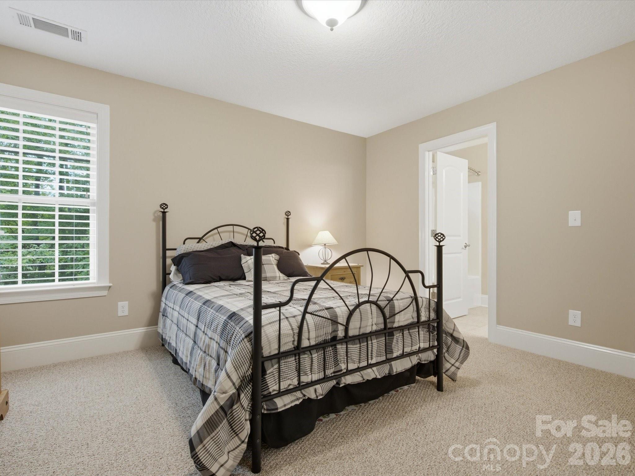 1023 Madras Court Property Photo 24