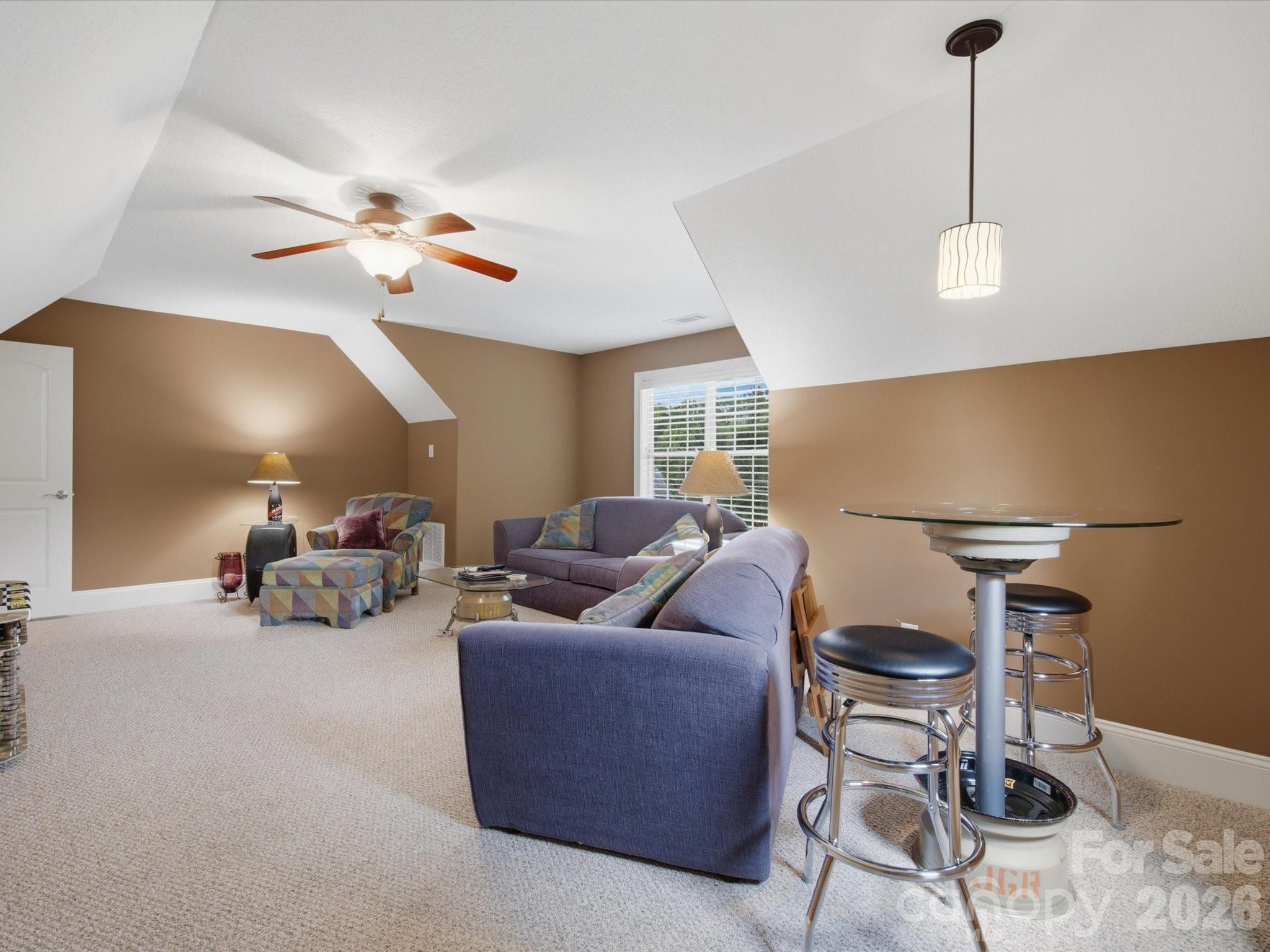 1023 Madras Court Property Photo 31