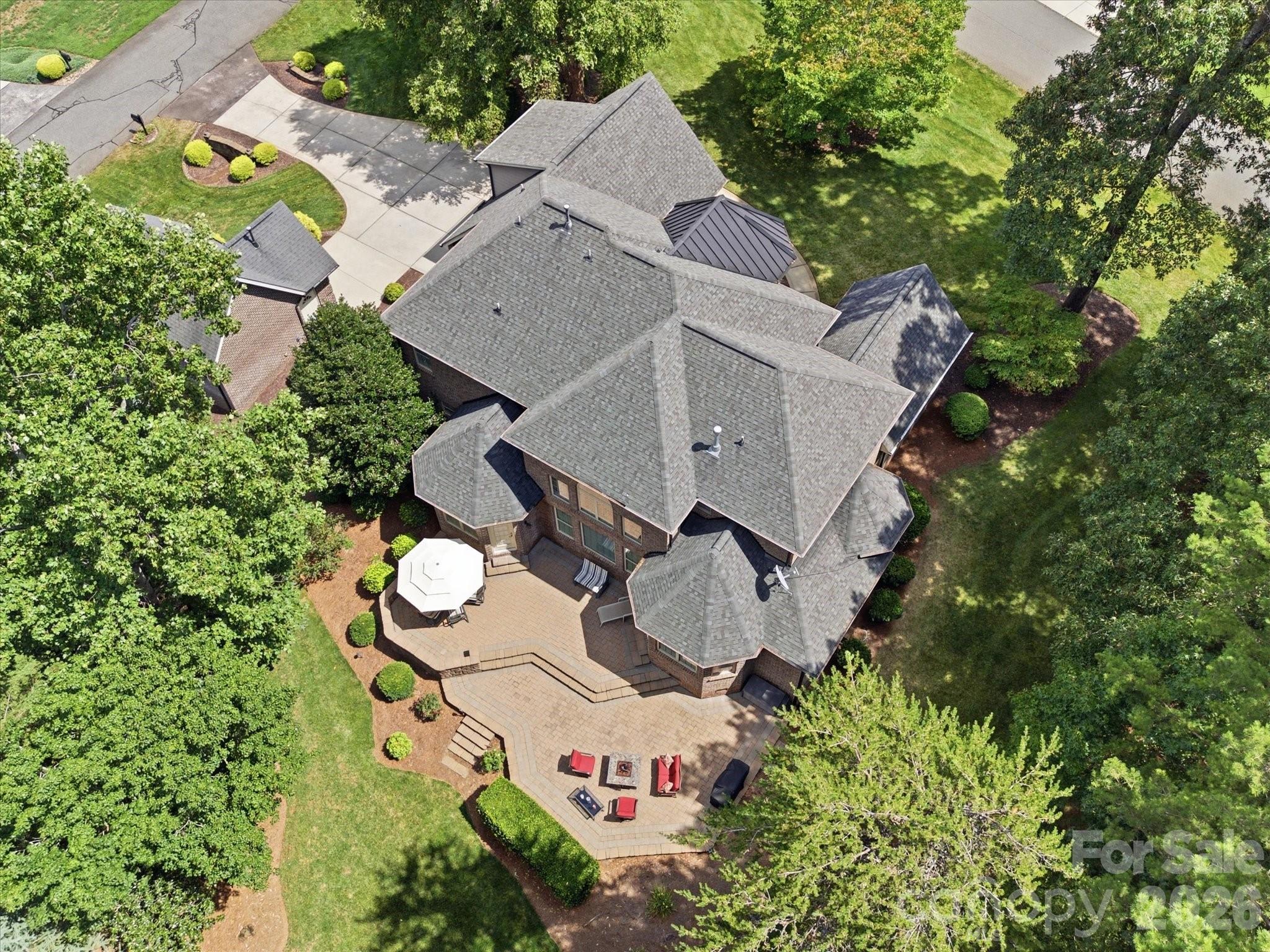 1023 Madras Court Property Photo 35