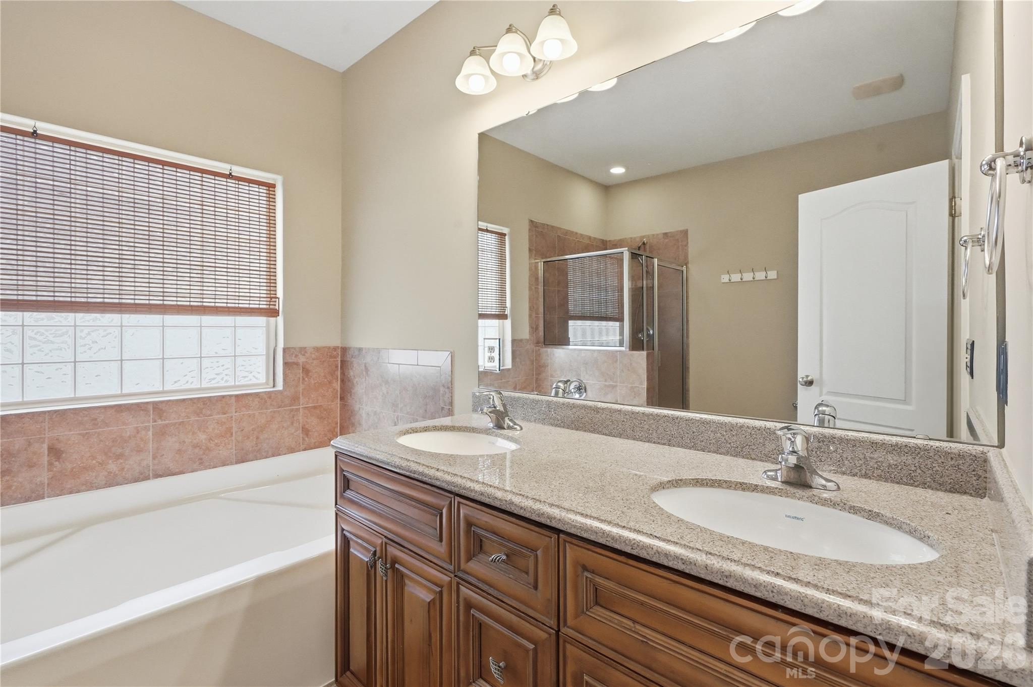 13835 Cedar Pond Circle Property Photo 23