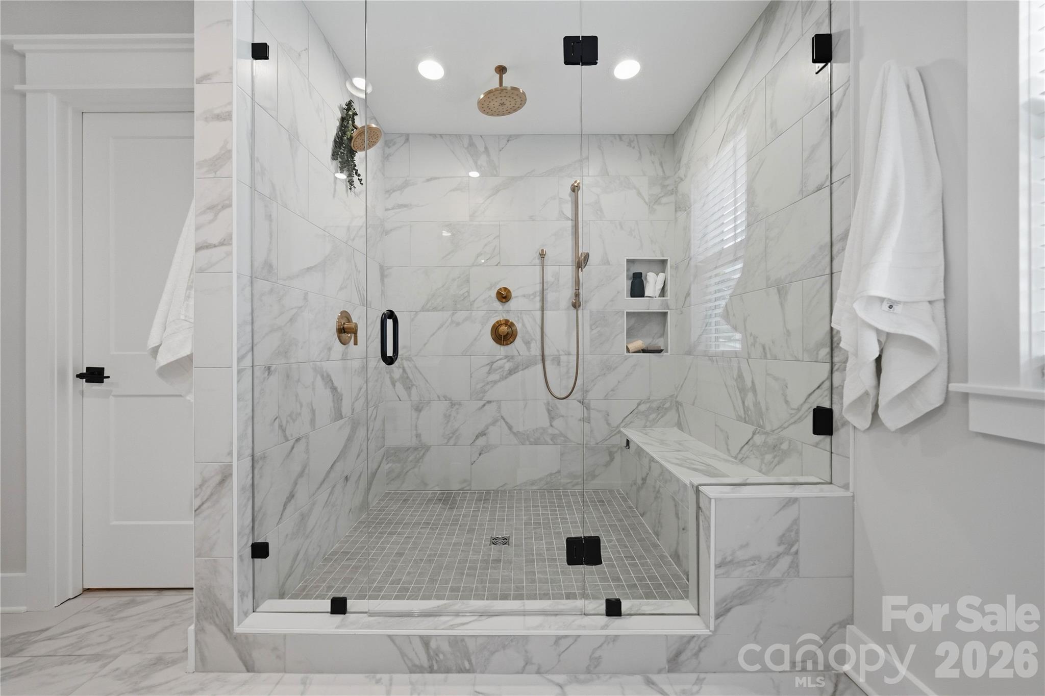 921 Woodside Avenue Property Photo 19
