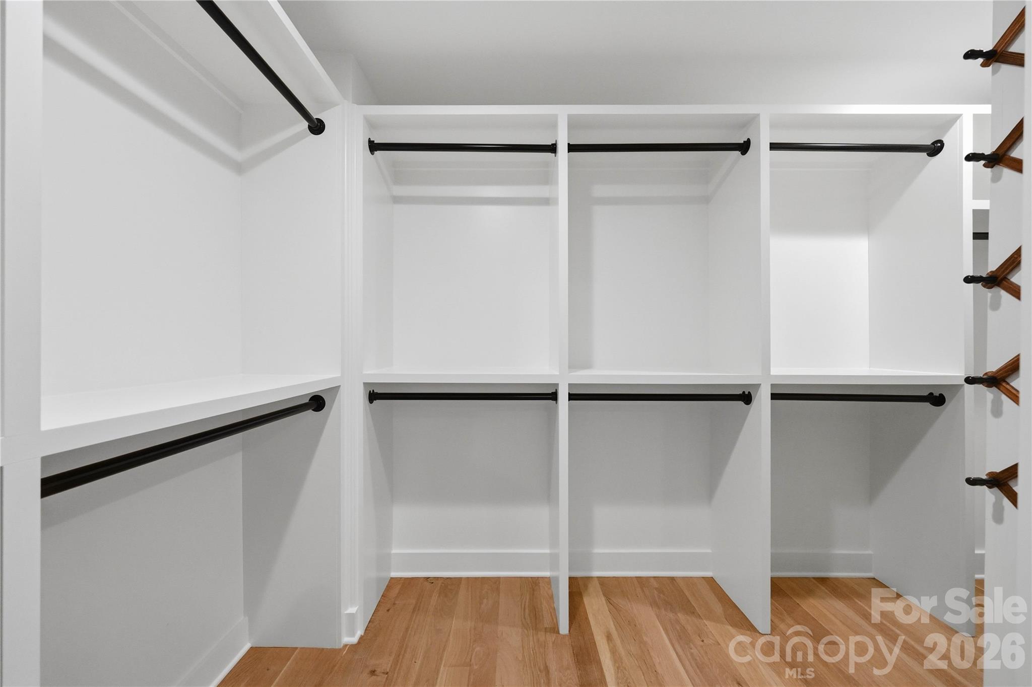 921 Woodside Avenue Property Photo 20