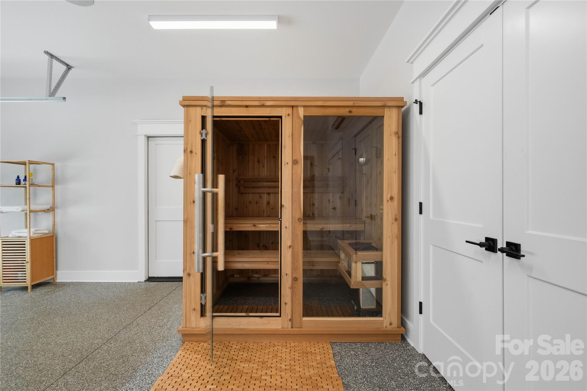 921 Woodside Avenue Property Photo 34