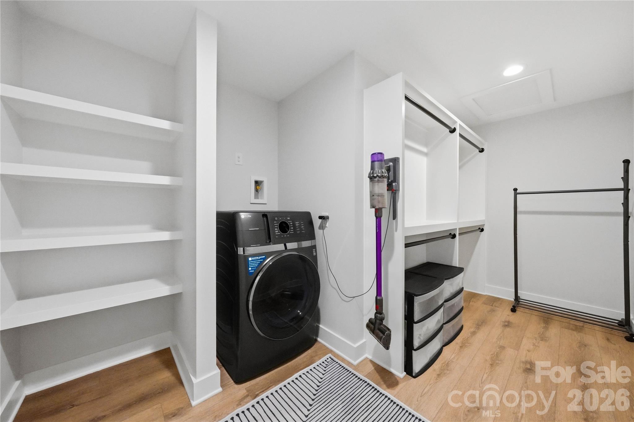 921 Woodside Avenue Property Photo 40