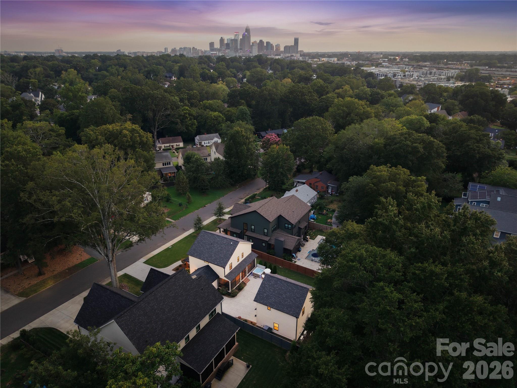921 Woodside Avenue Property Photo 48