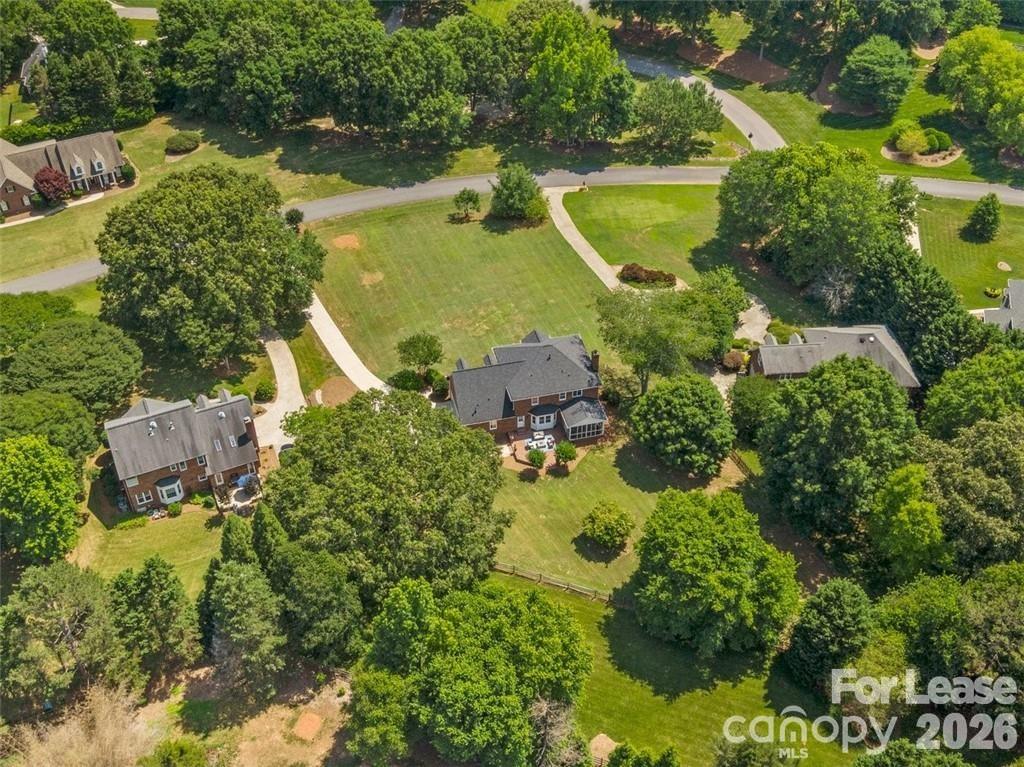 6135 Highview Road Property Photo 1
