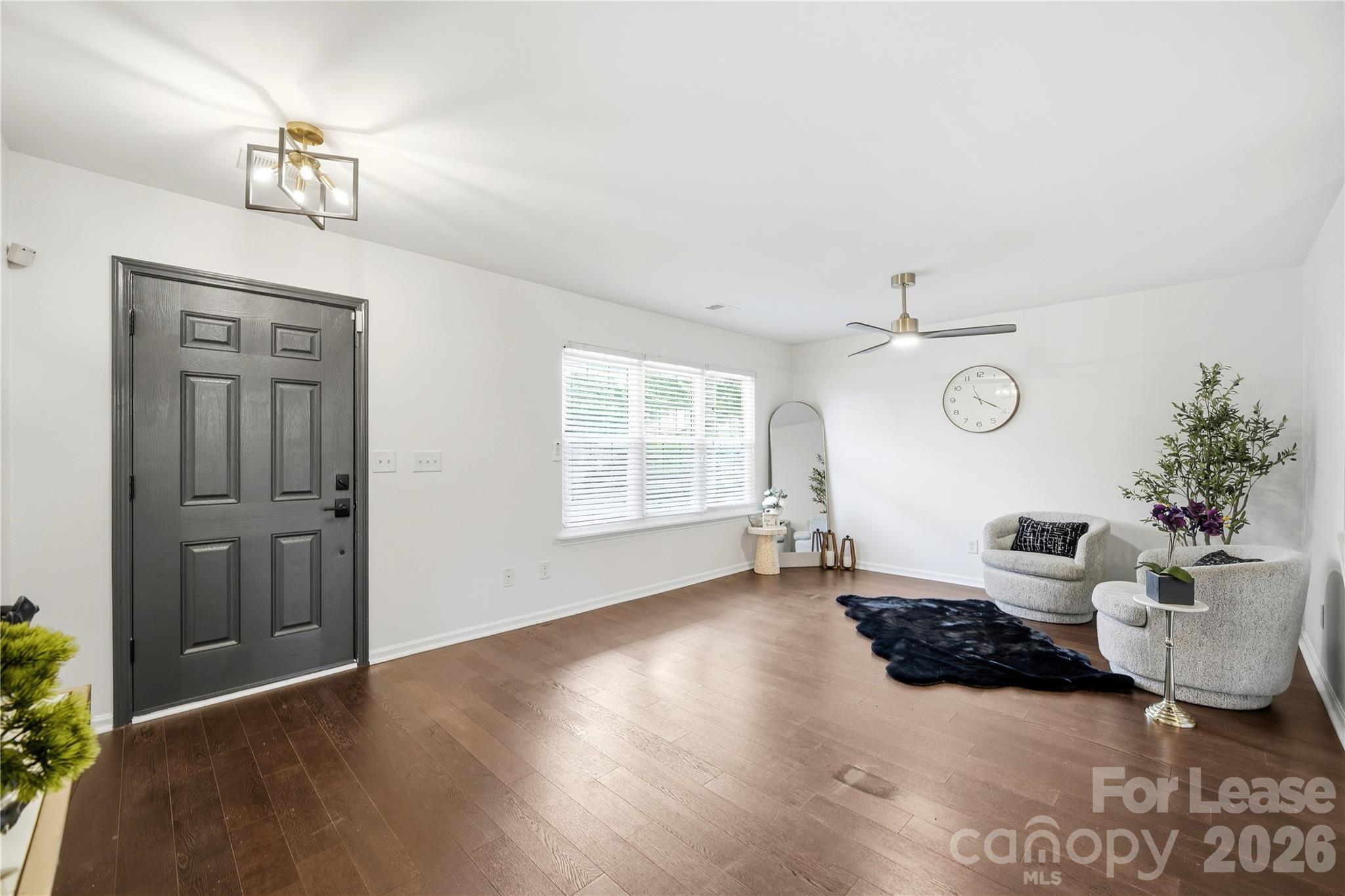 6105 Warrior Avenue Property Photo 4