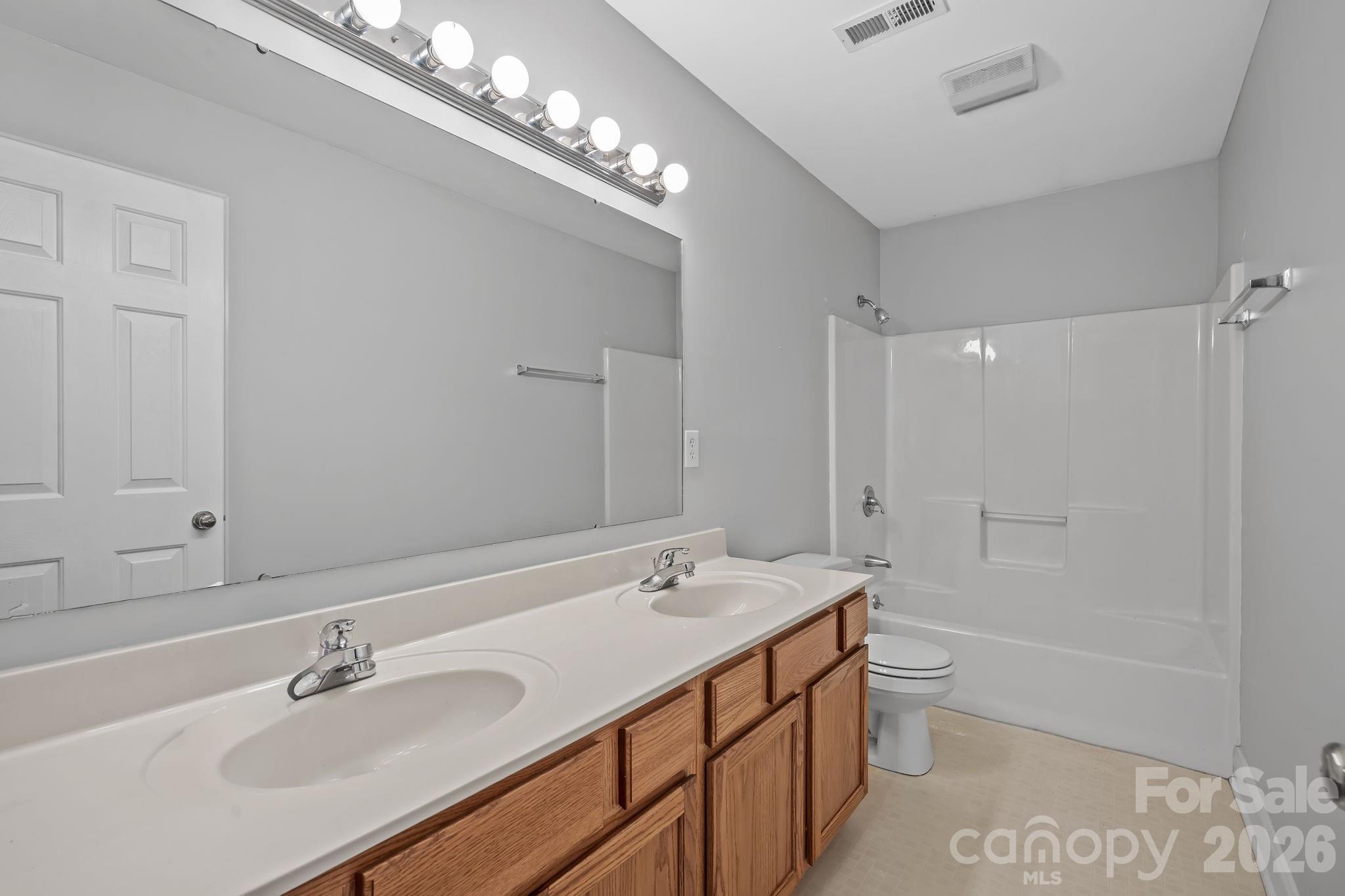 30 Collenwood Road Property Photo 21