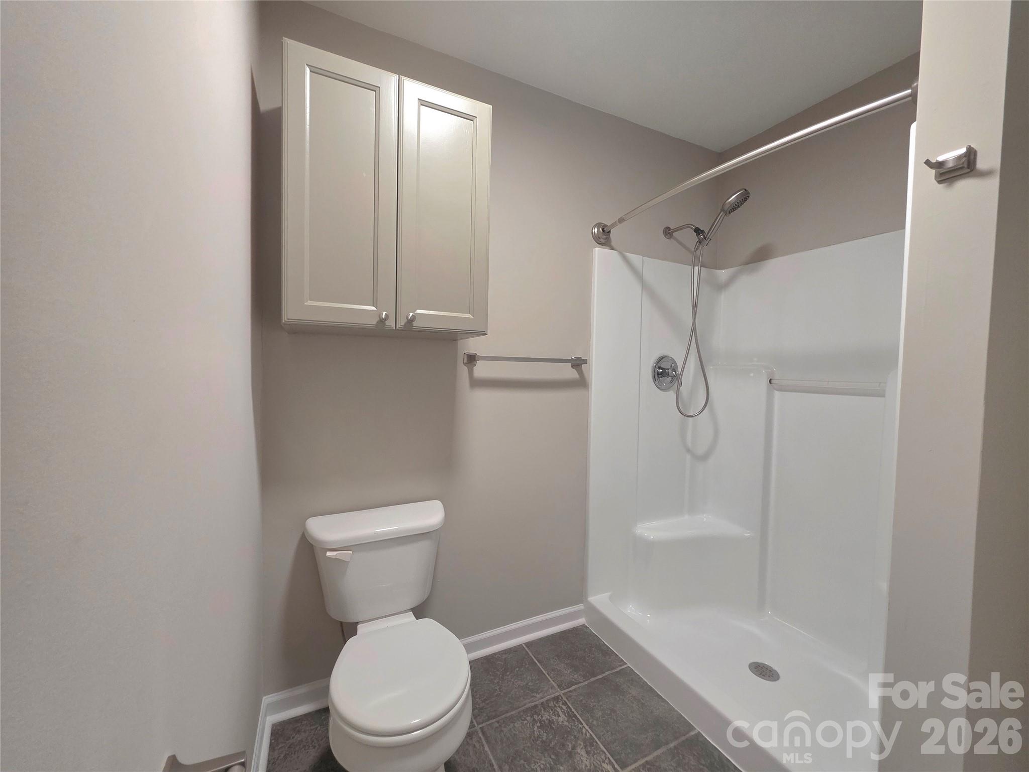 733 Crestwood Avenue Property Photo 10