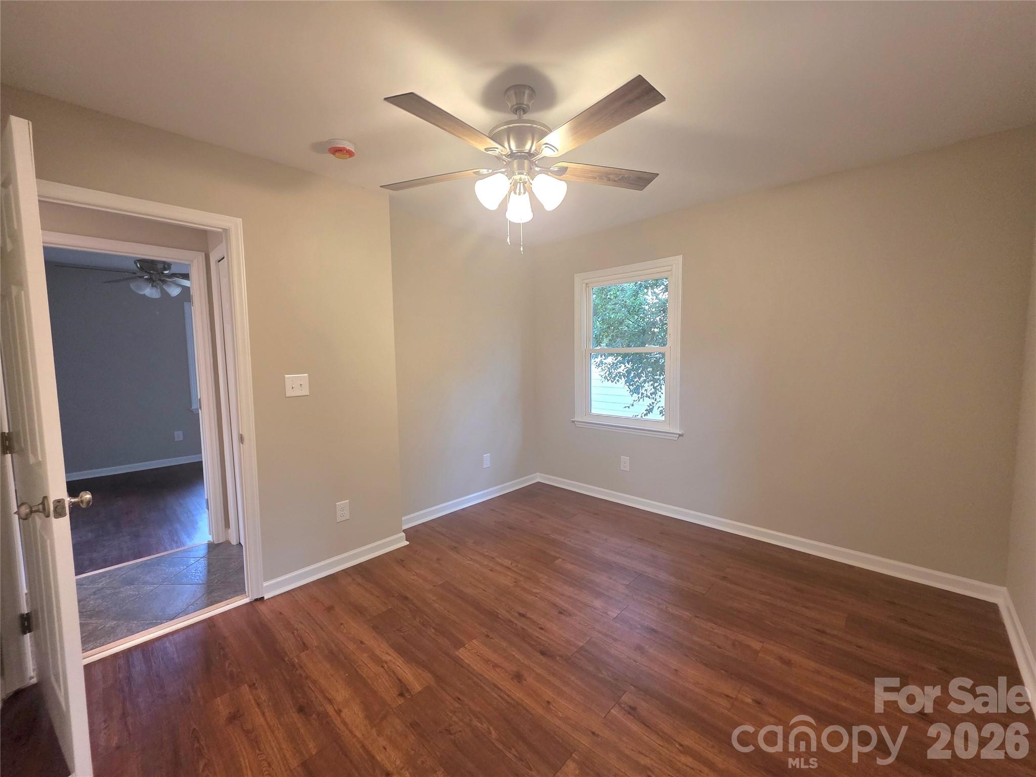 733 Crestwood Avenue Property Photo 12