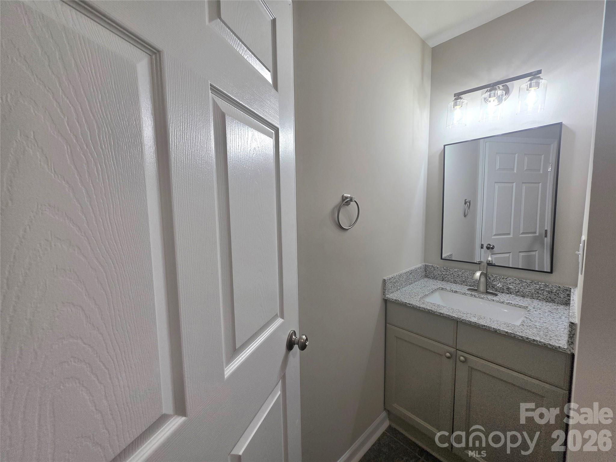 733 Crestwood Avenue Property Photo 19