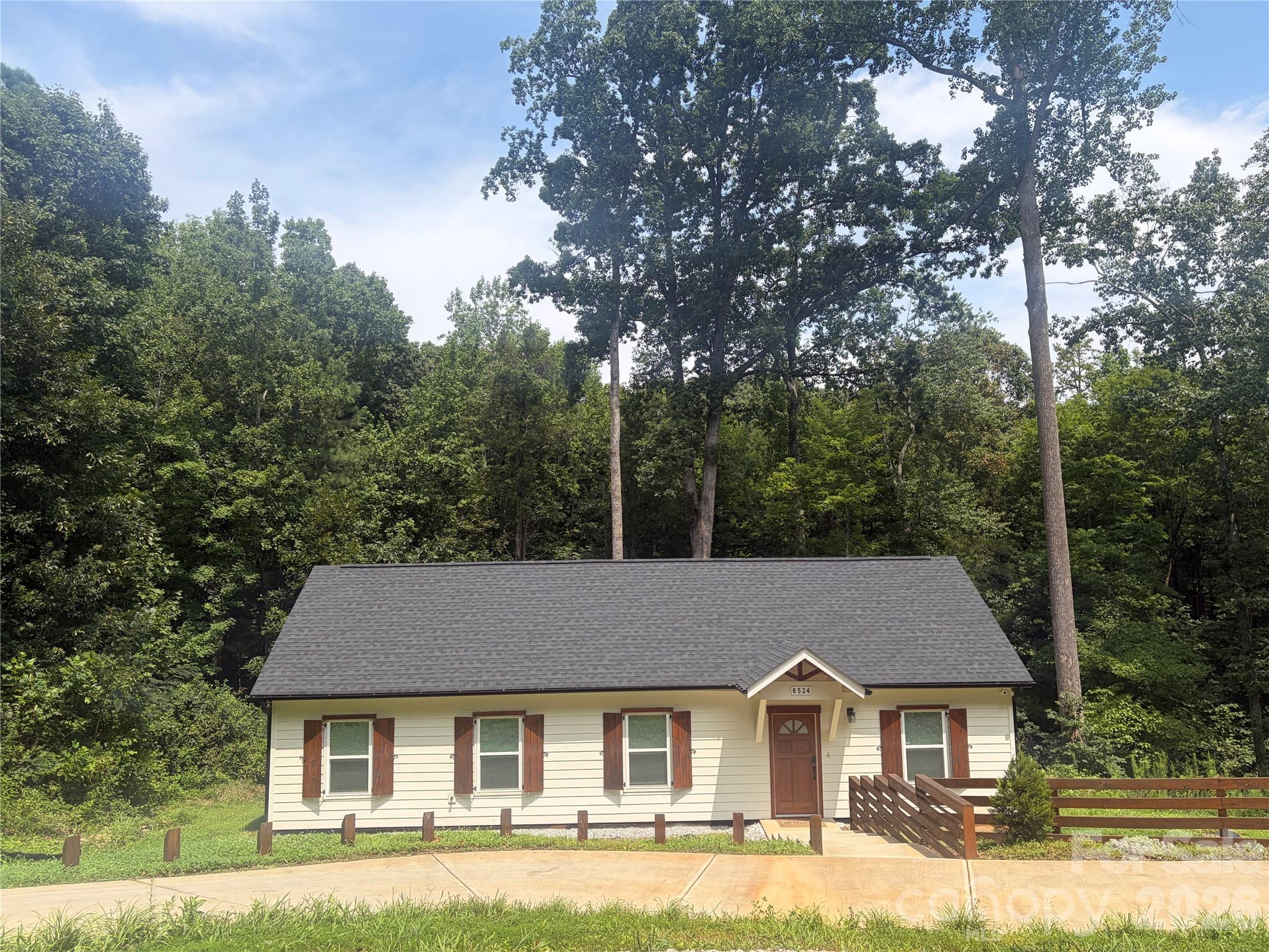 6524 Mintbrook Drive Property Photo 2