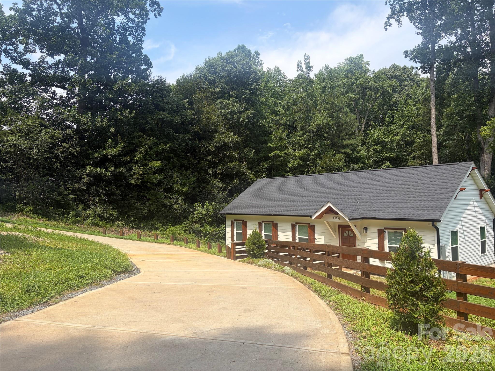 6524 Mintbrook Drive Property Photo 5