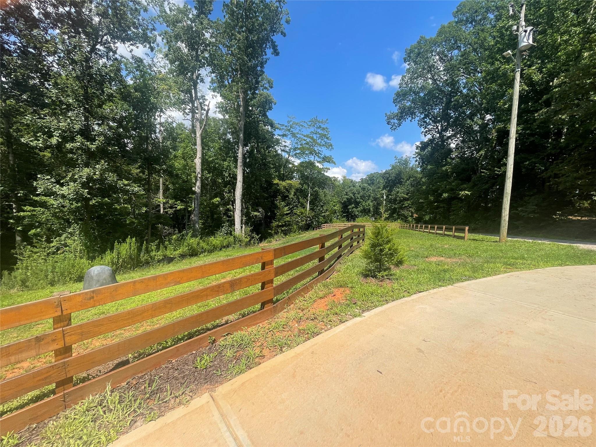 6524 Mintbrook Drive Property Photo 6