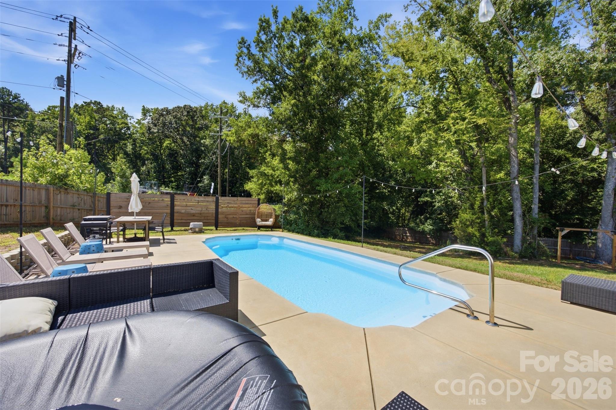 1382 W Rebound Road Property Photo 35