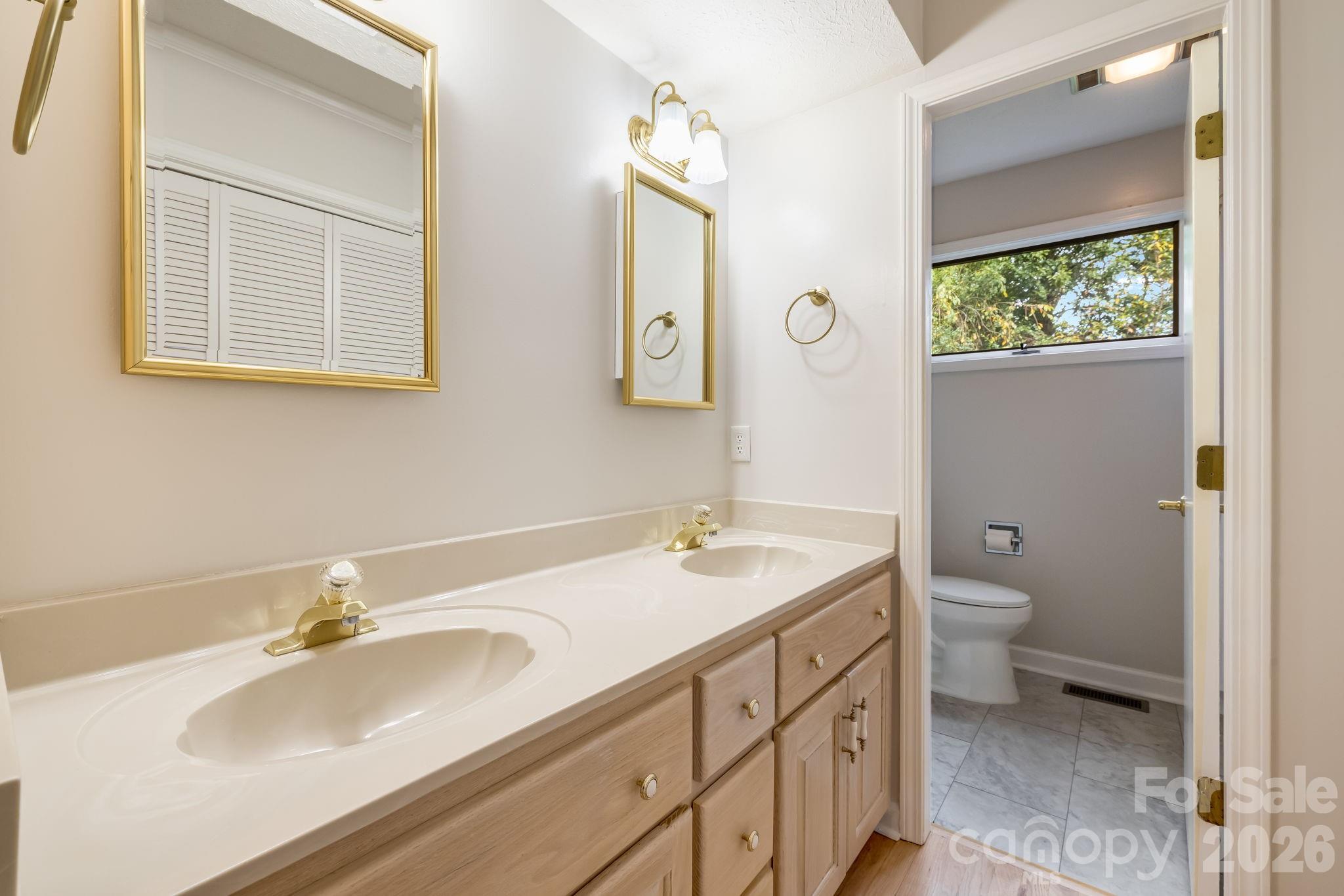 15 Moland Drive A Property Photo 22