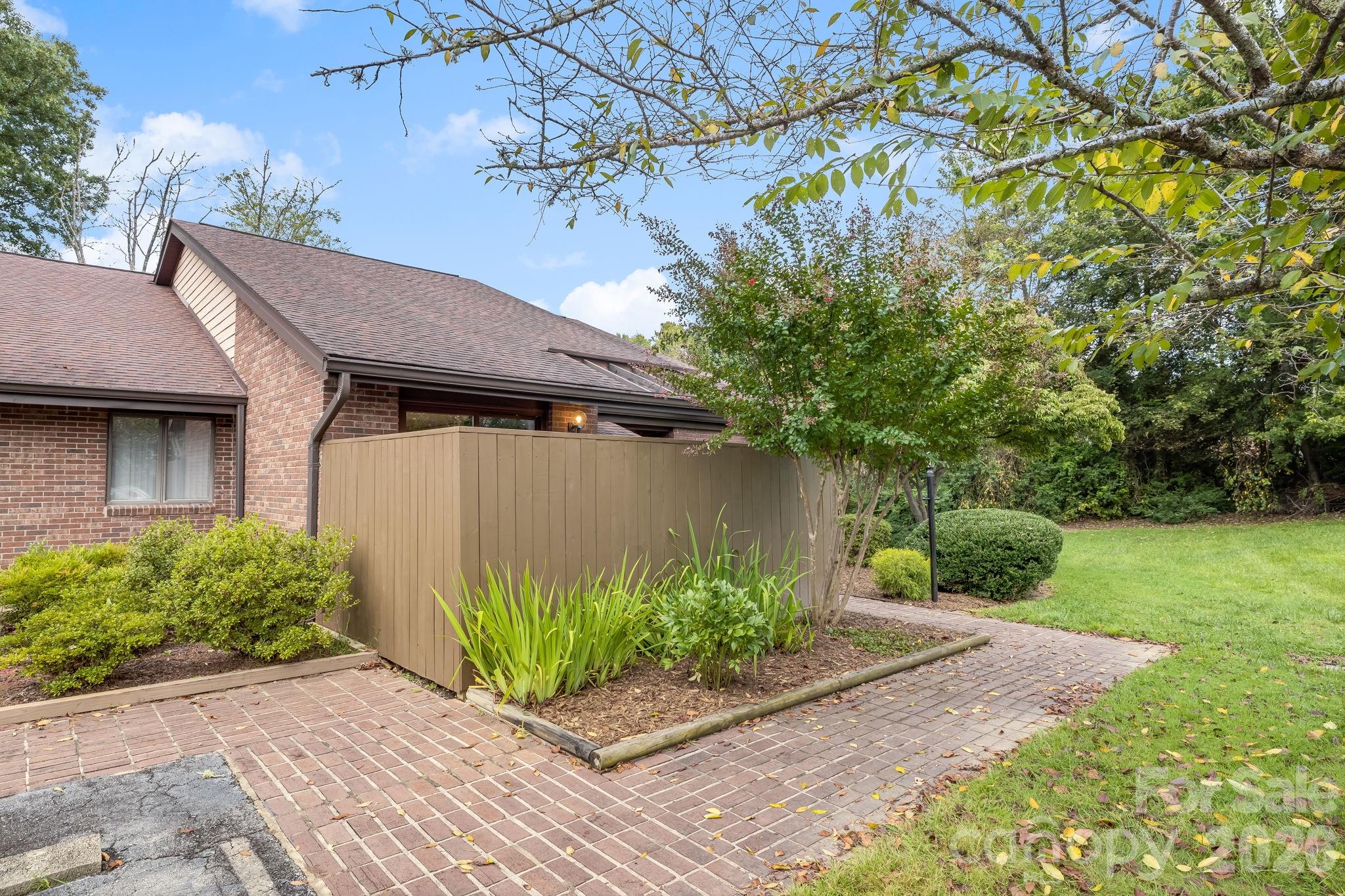 15 Moland Drive A Property Photo 48