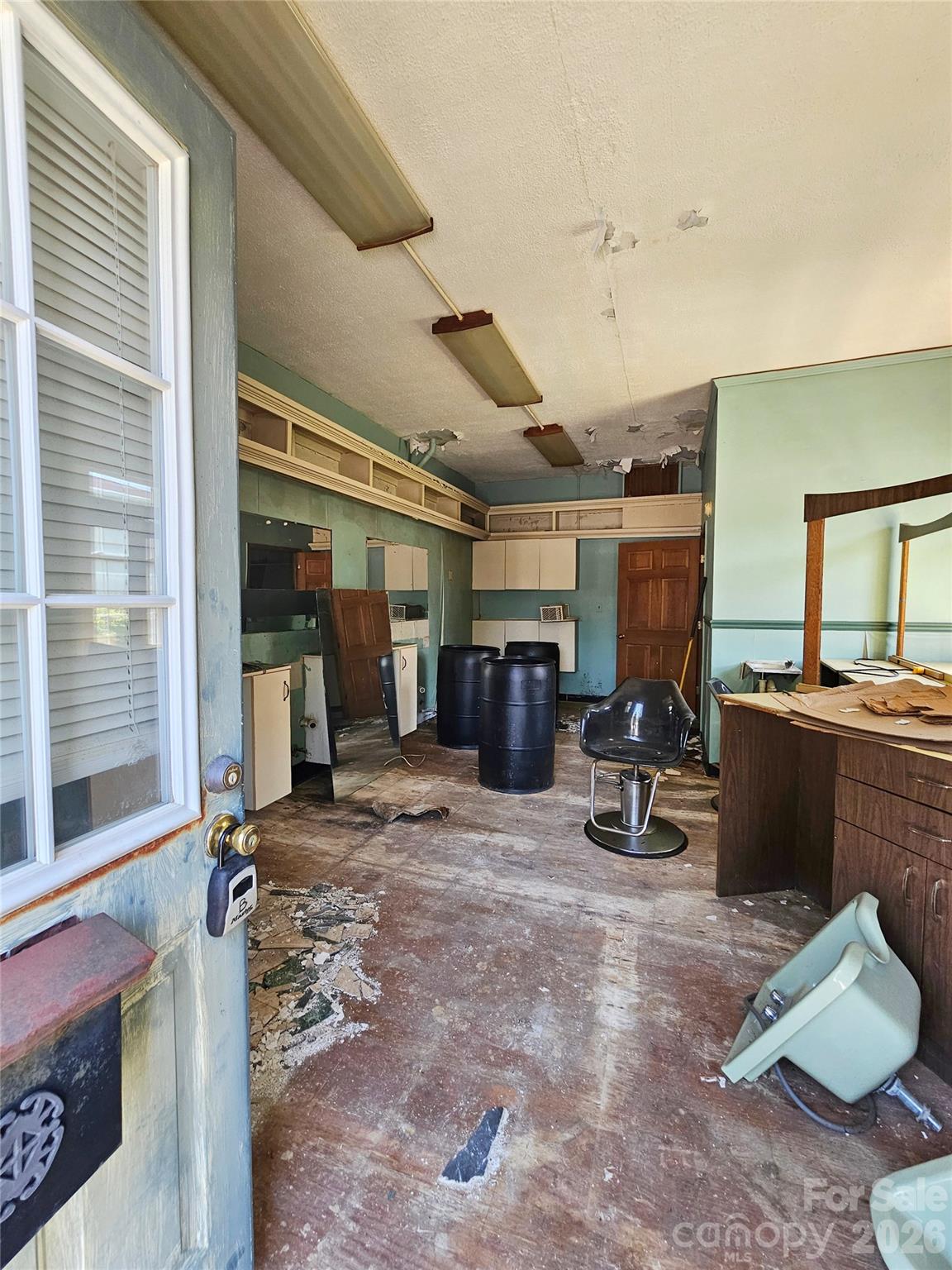 4 Roosevelt Street Property Photo 9