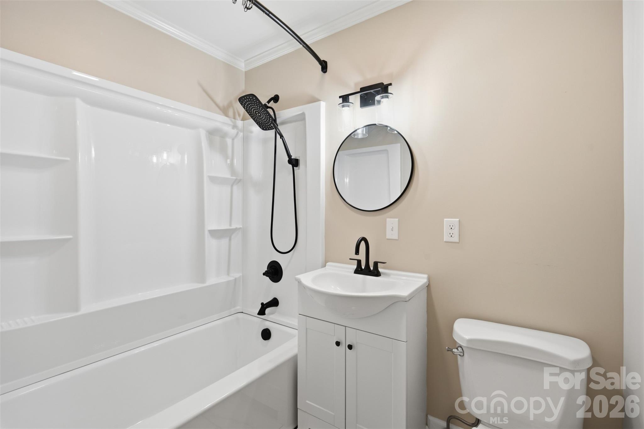 3776 Newhall Drive Property Photo 9