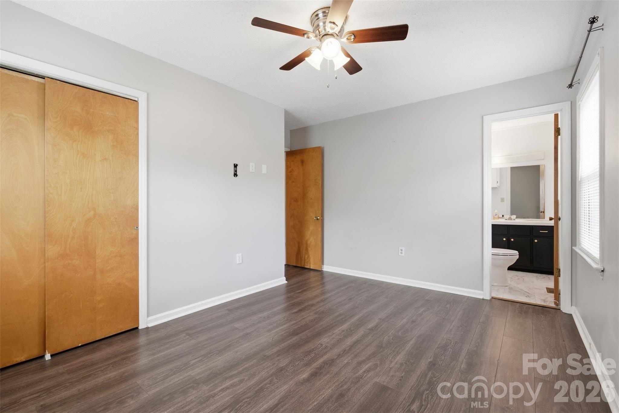 3776 Newhall Drive Property Photo 15